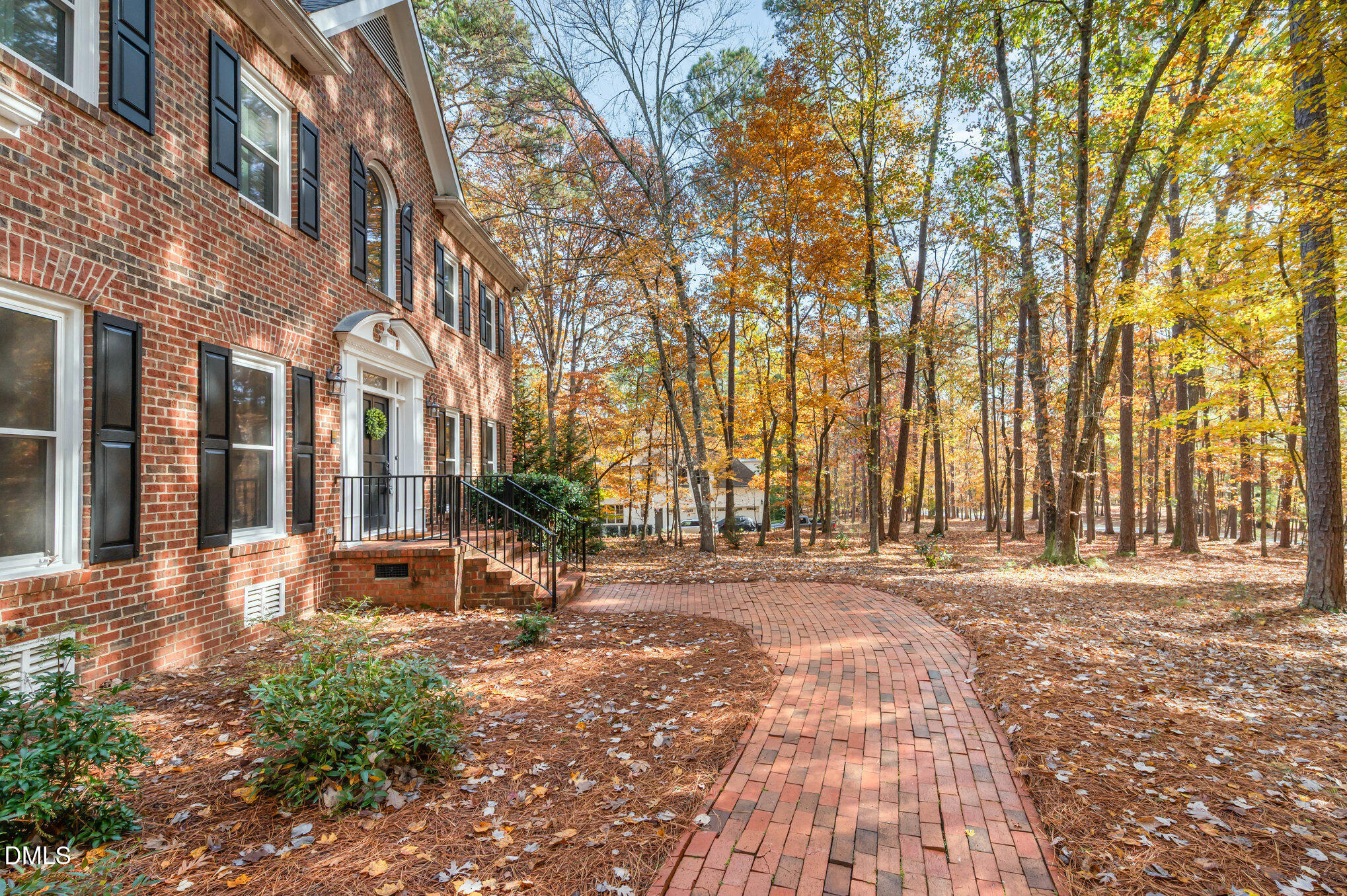 3717 Brackenridge Lane