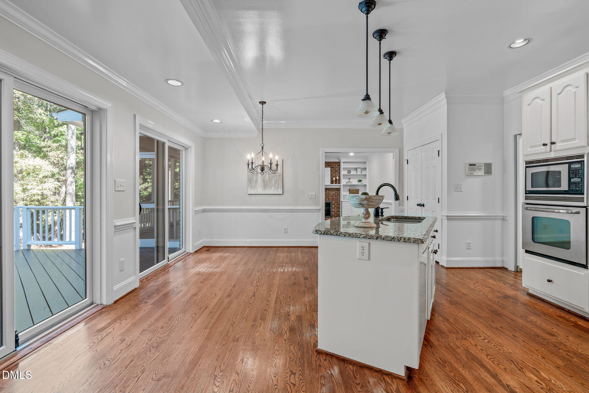 3717 Brackenridge Lane