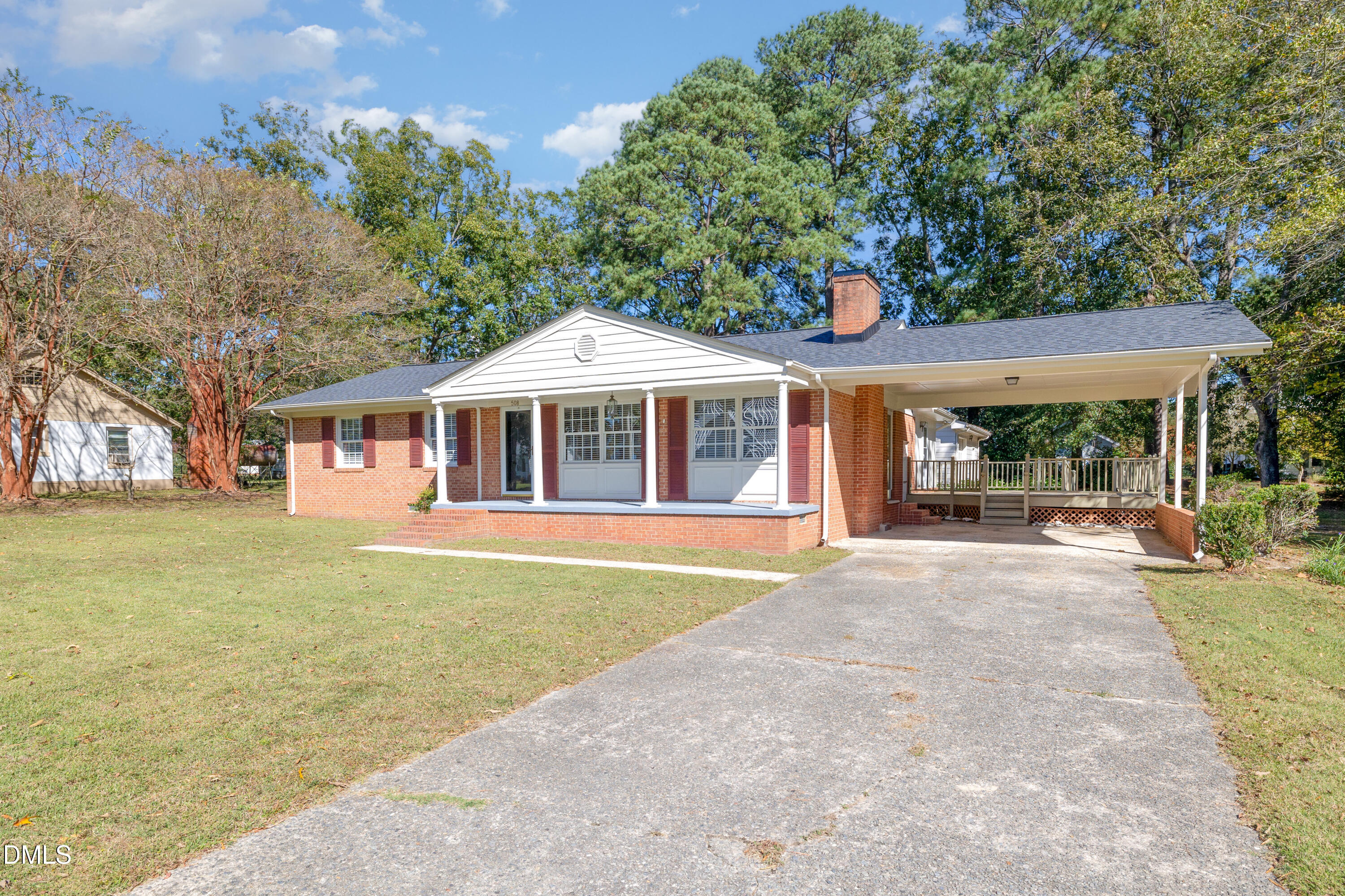 508 N Baker Street, Four Oaks