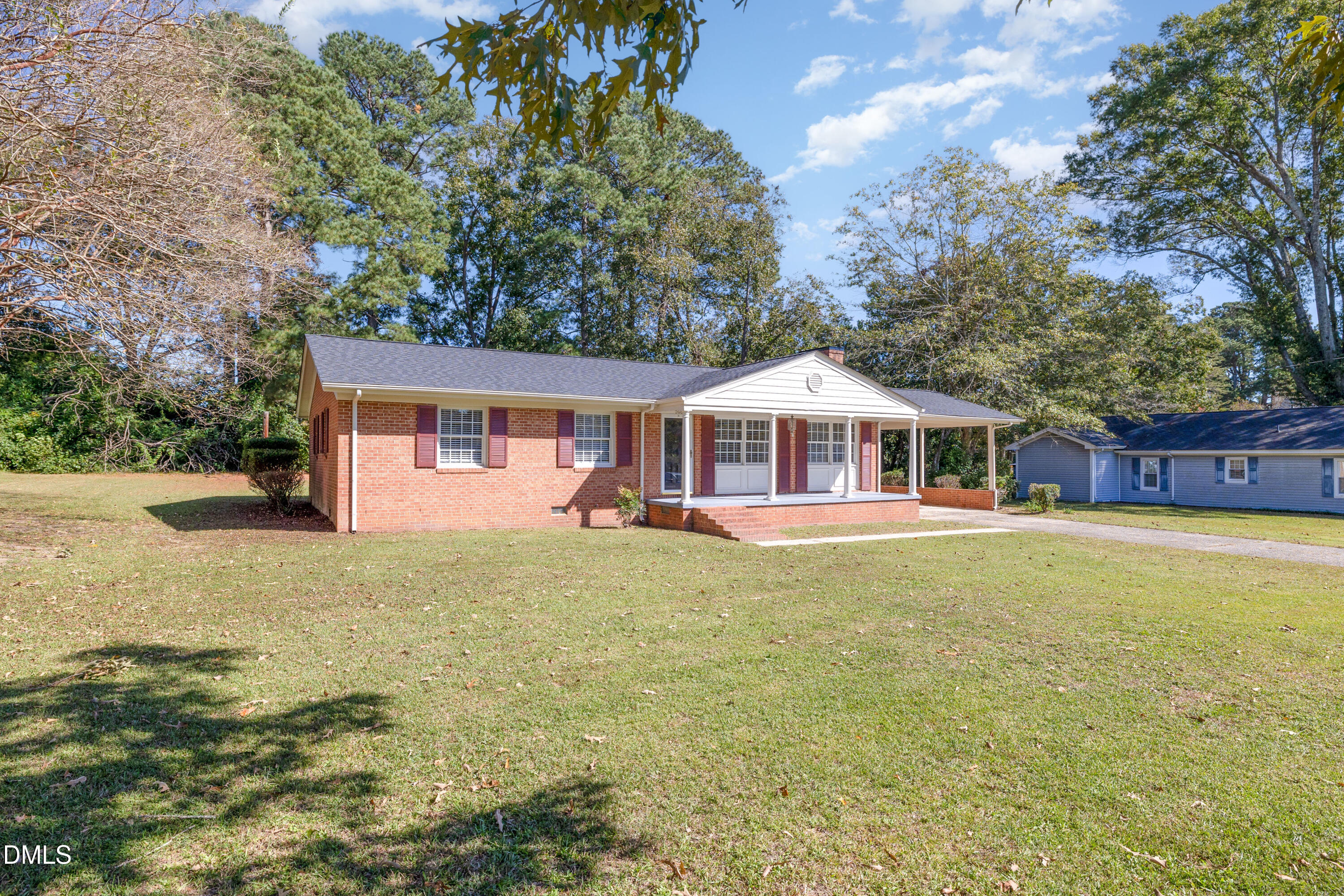 508 N Baker Street, Four Oaks