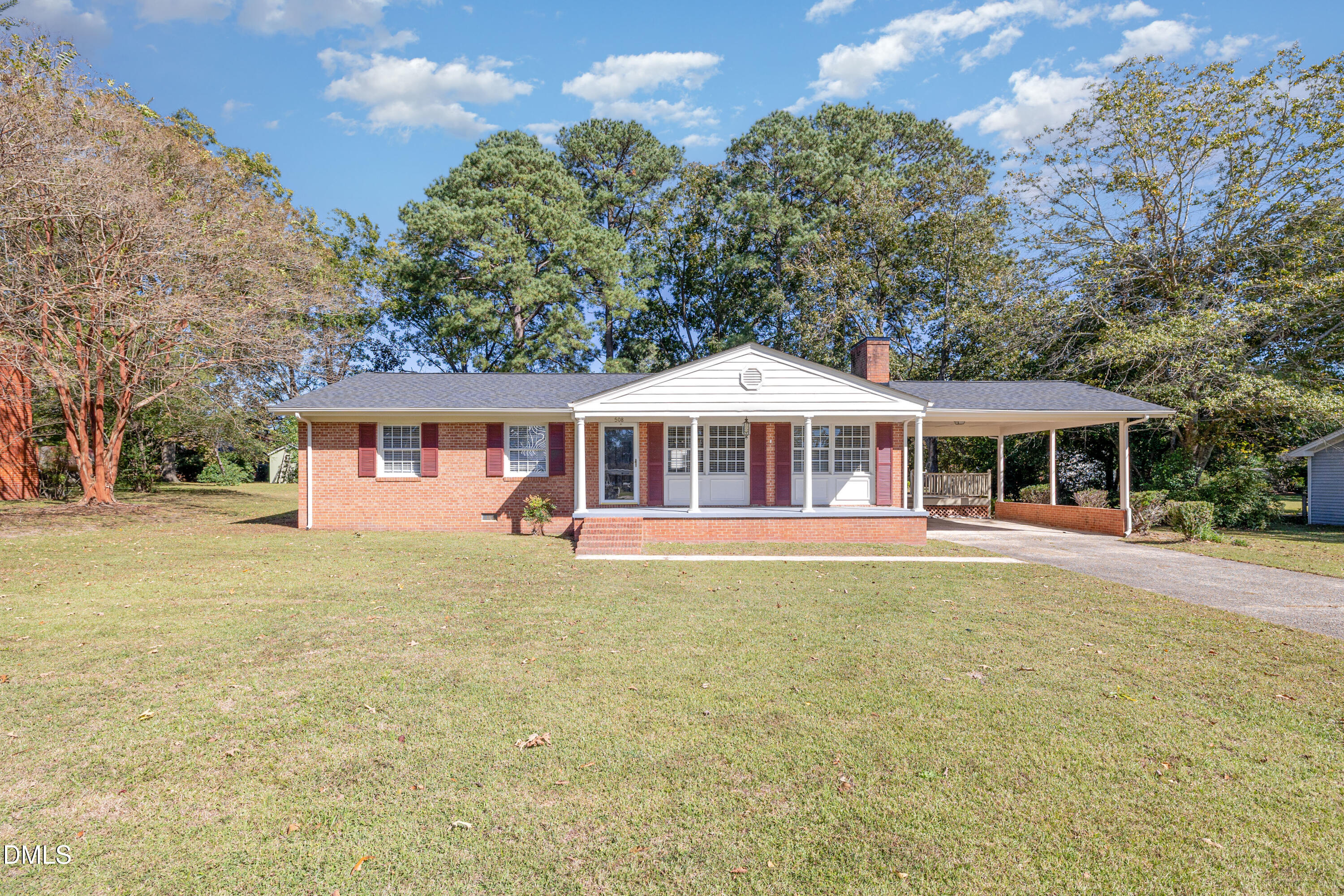 508 N Baker Street, Four Oaks