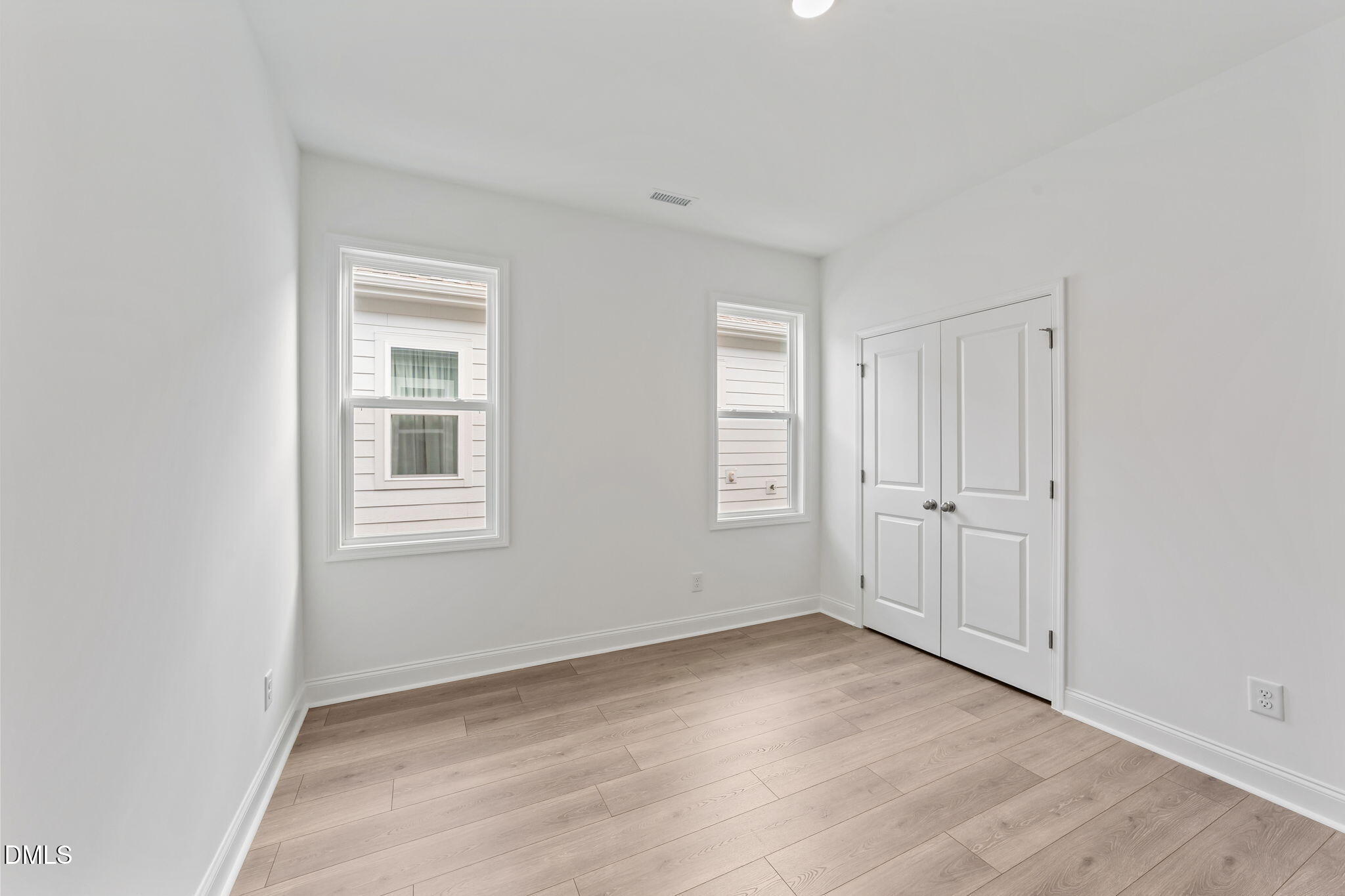 50 Carteret Court