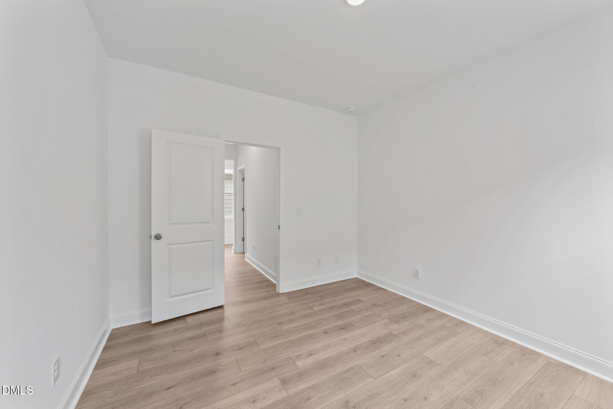 50 Carteret Court