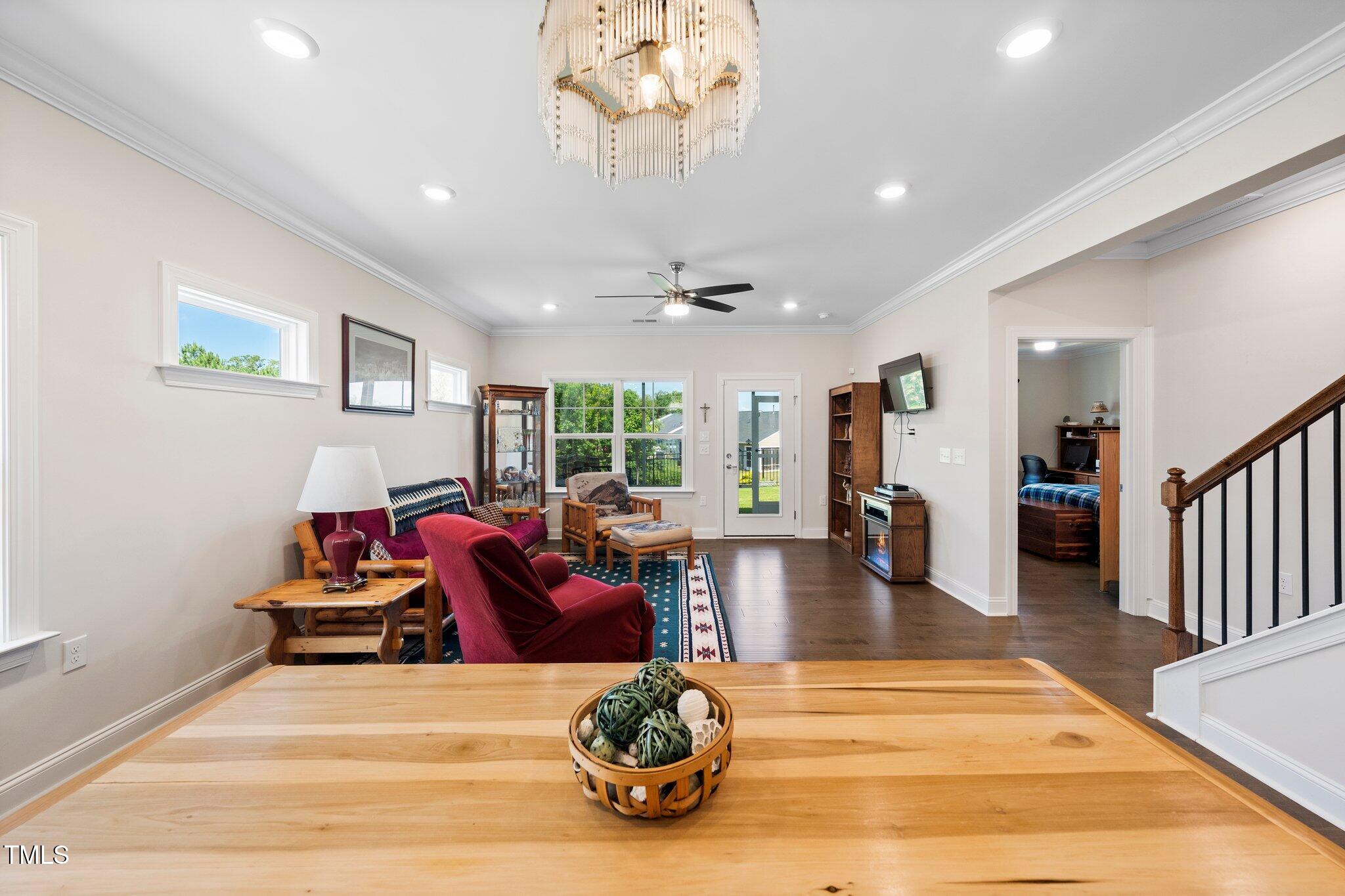1247 White Flint Circle