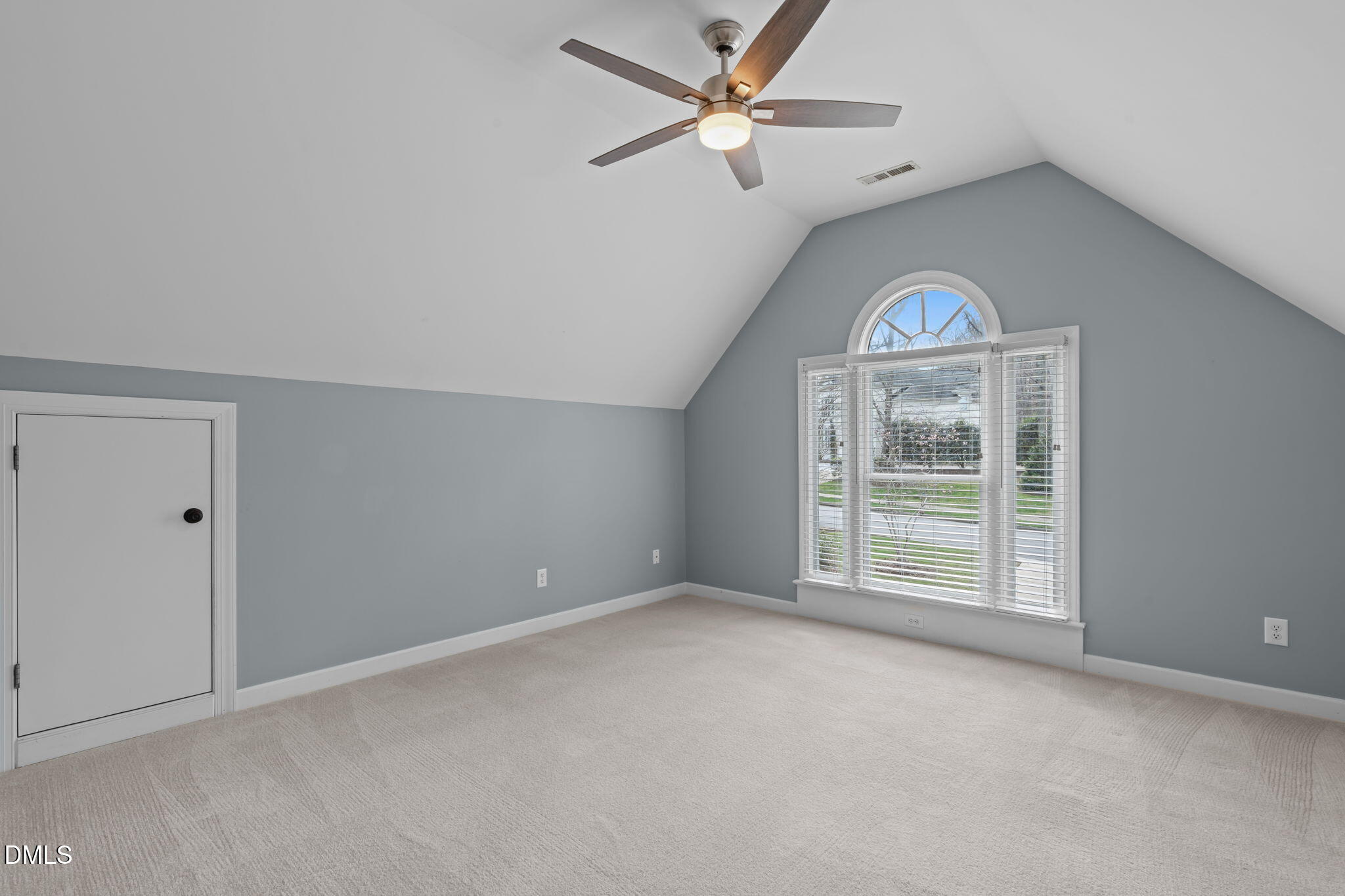 102 Bathgate Lane