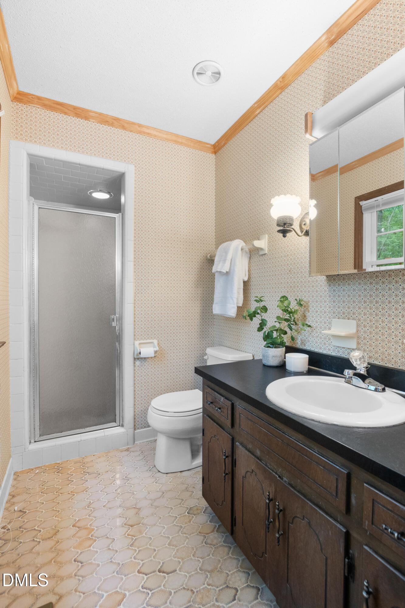 1113 Ashford Lane