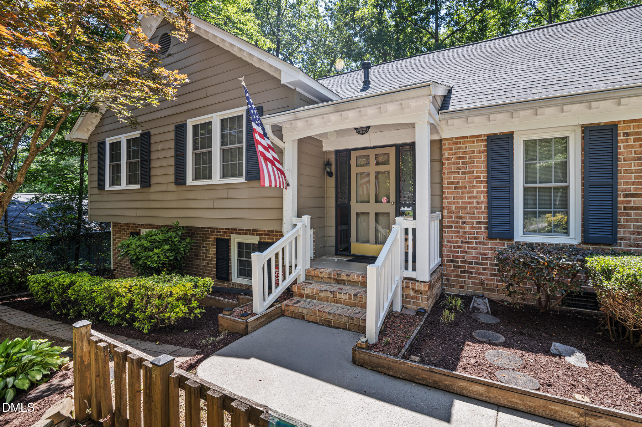 1113 Ashford Lane