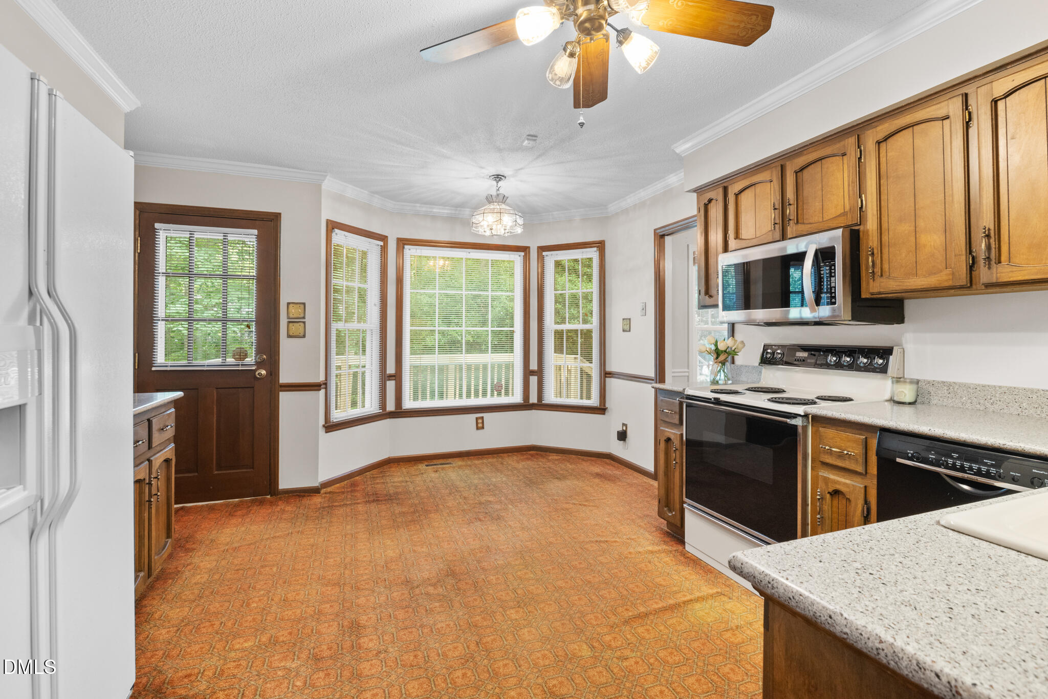 1113 Ashford Lane