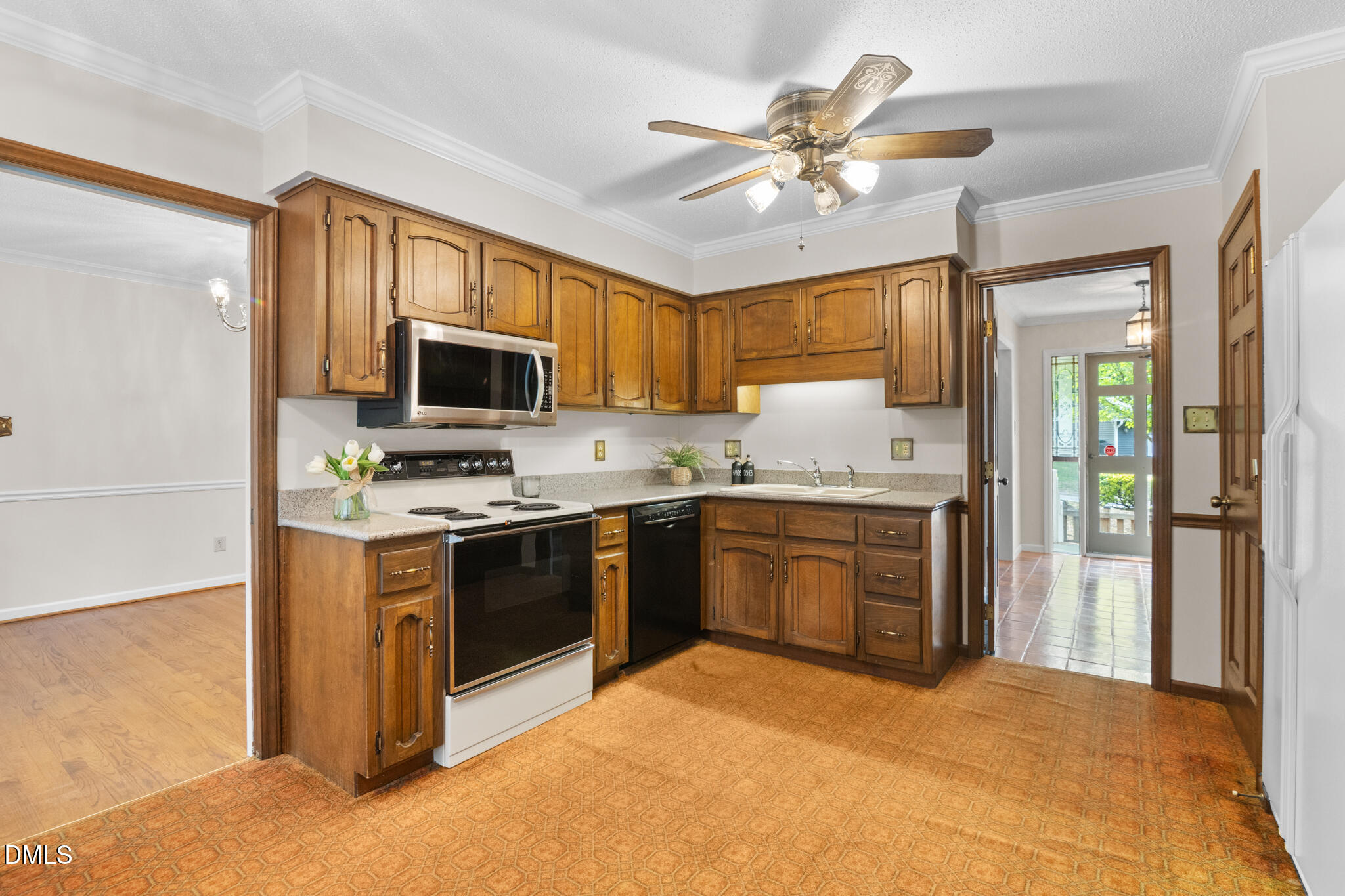1113 Ashford Lane