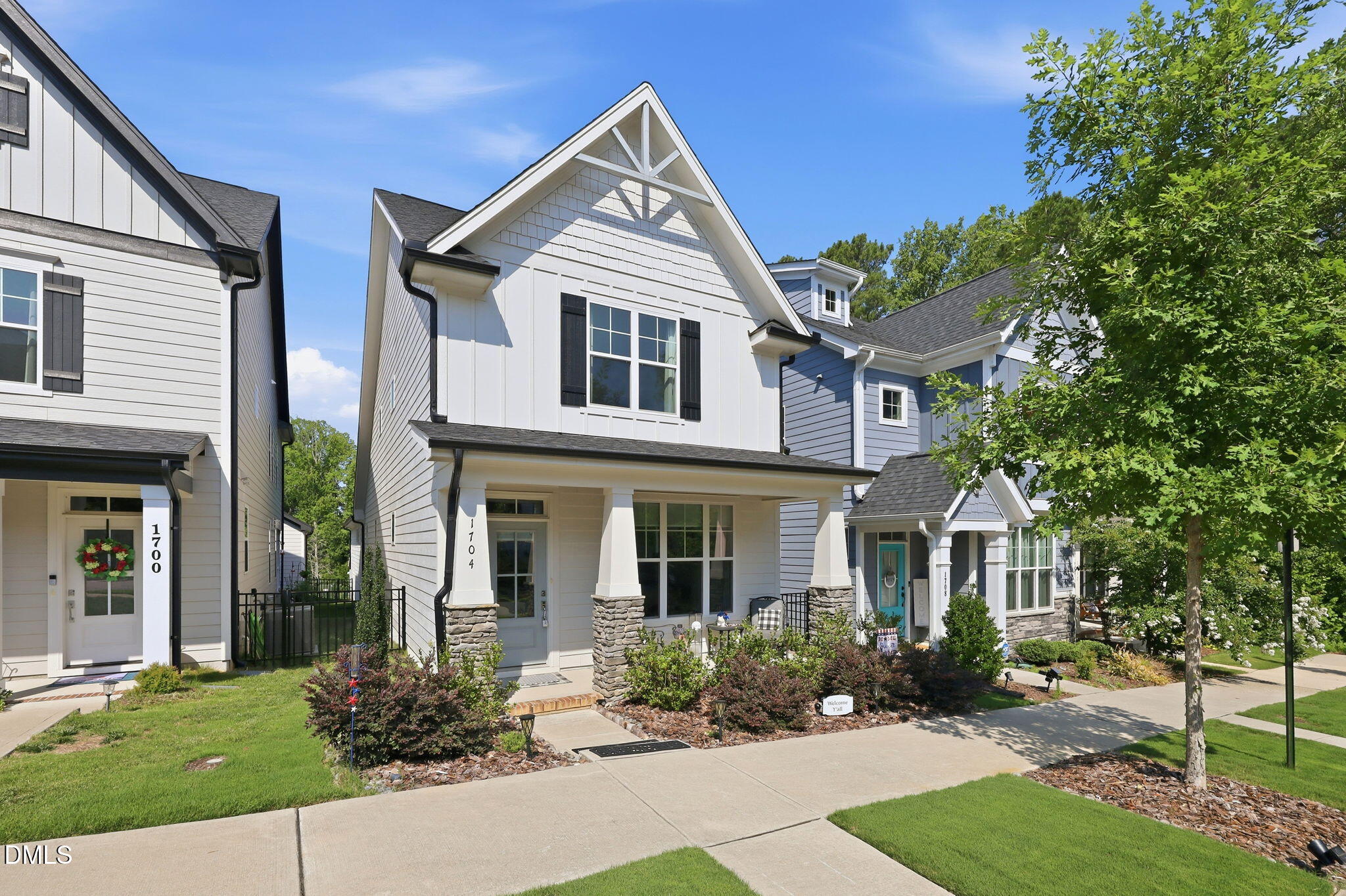 1704 Glazebrook Drive