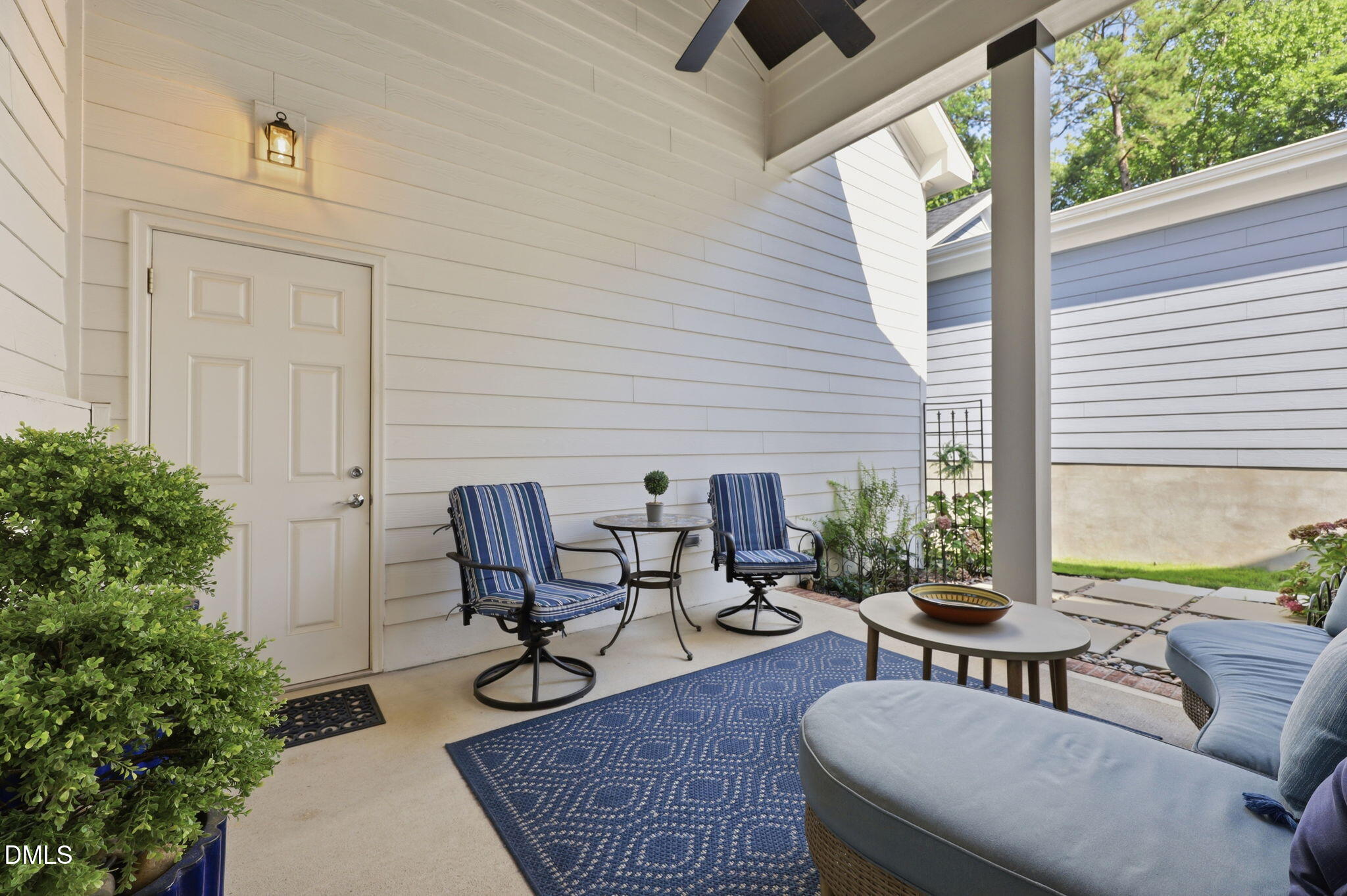 1704 Glazebrook Drive