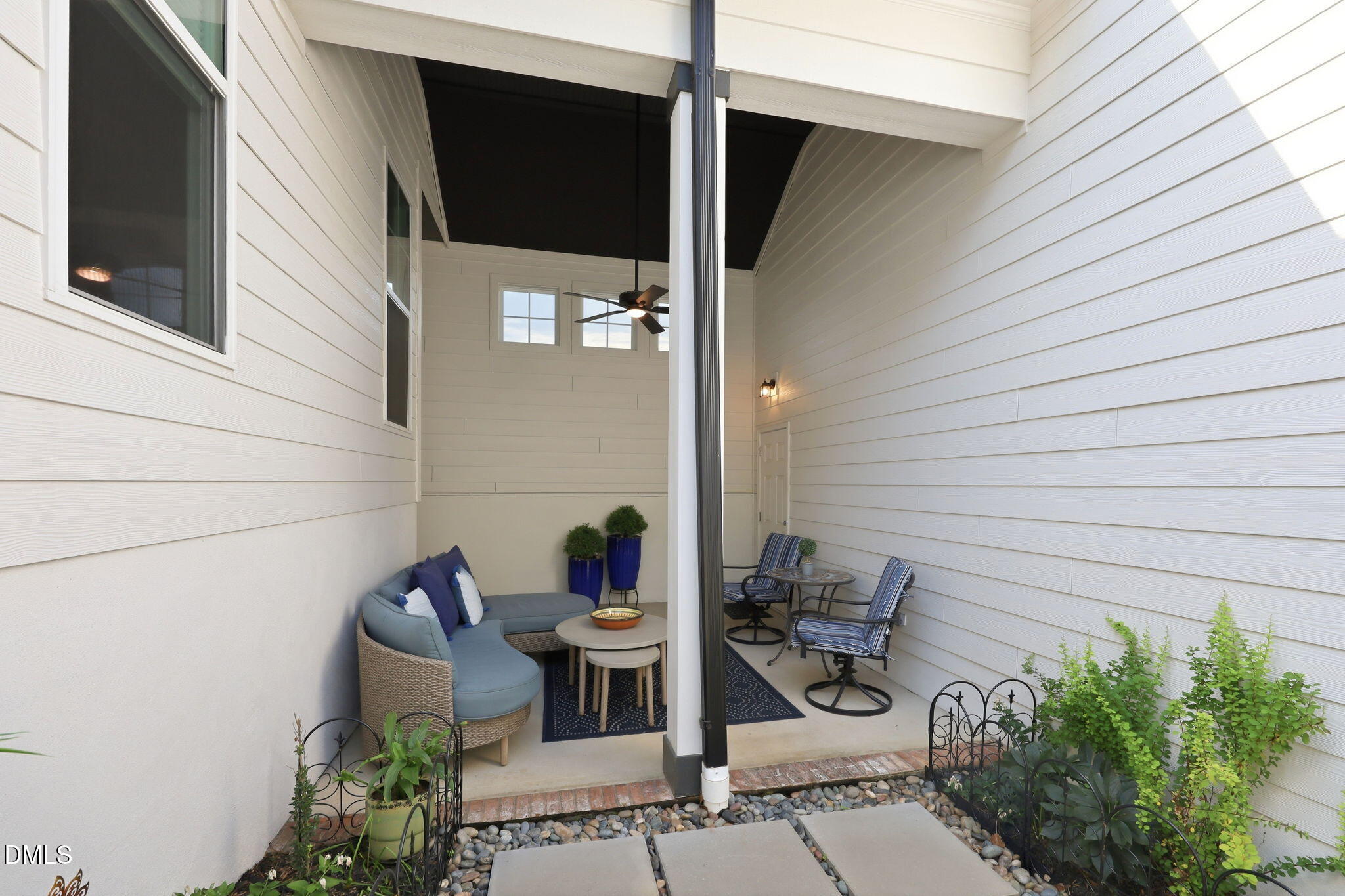 1704 Glazebrook Drive
