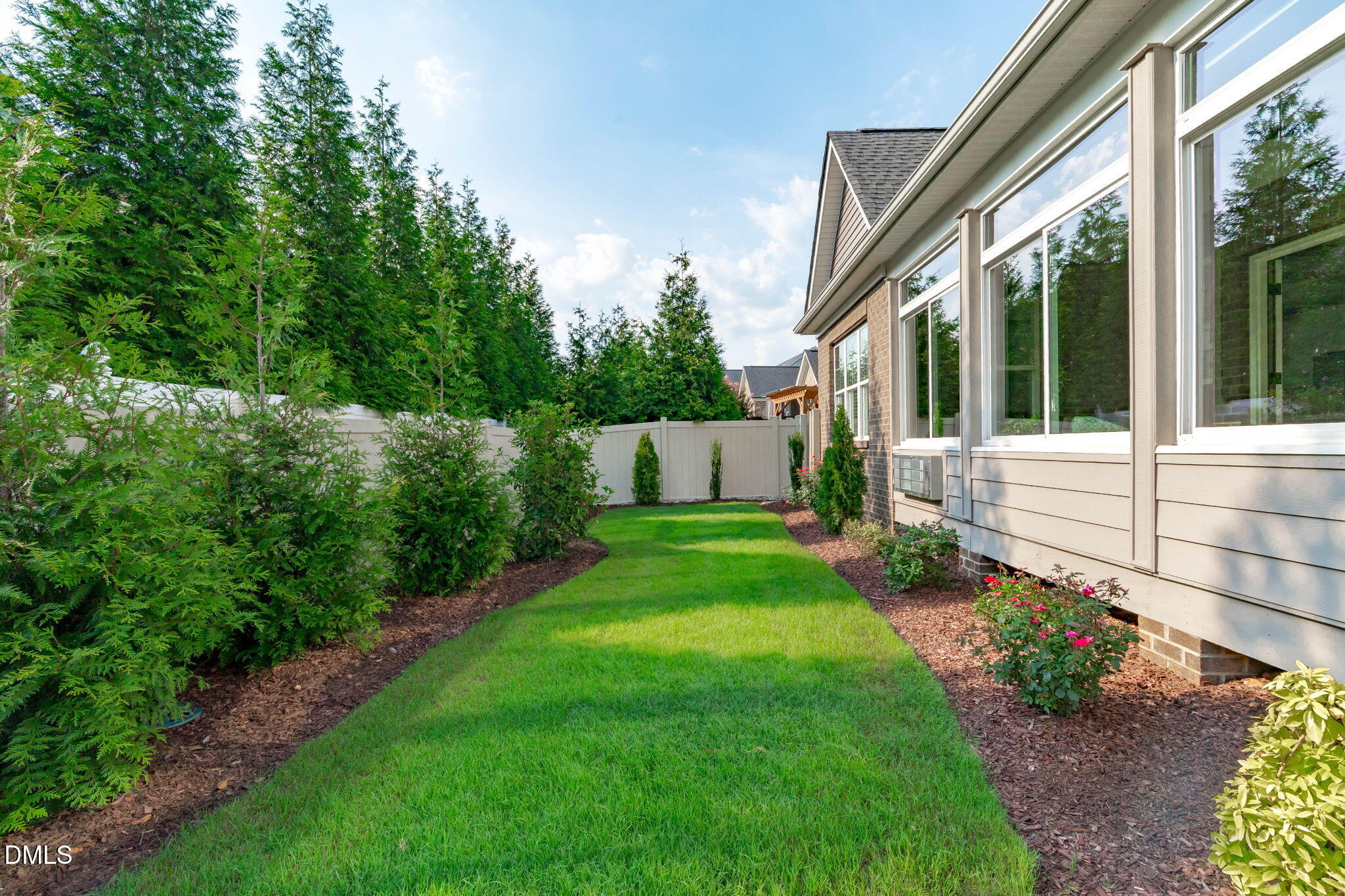 248 Valleycruise Circle
