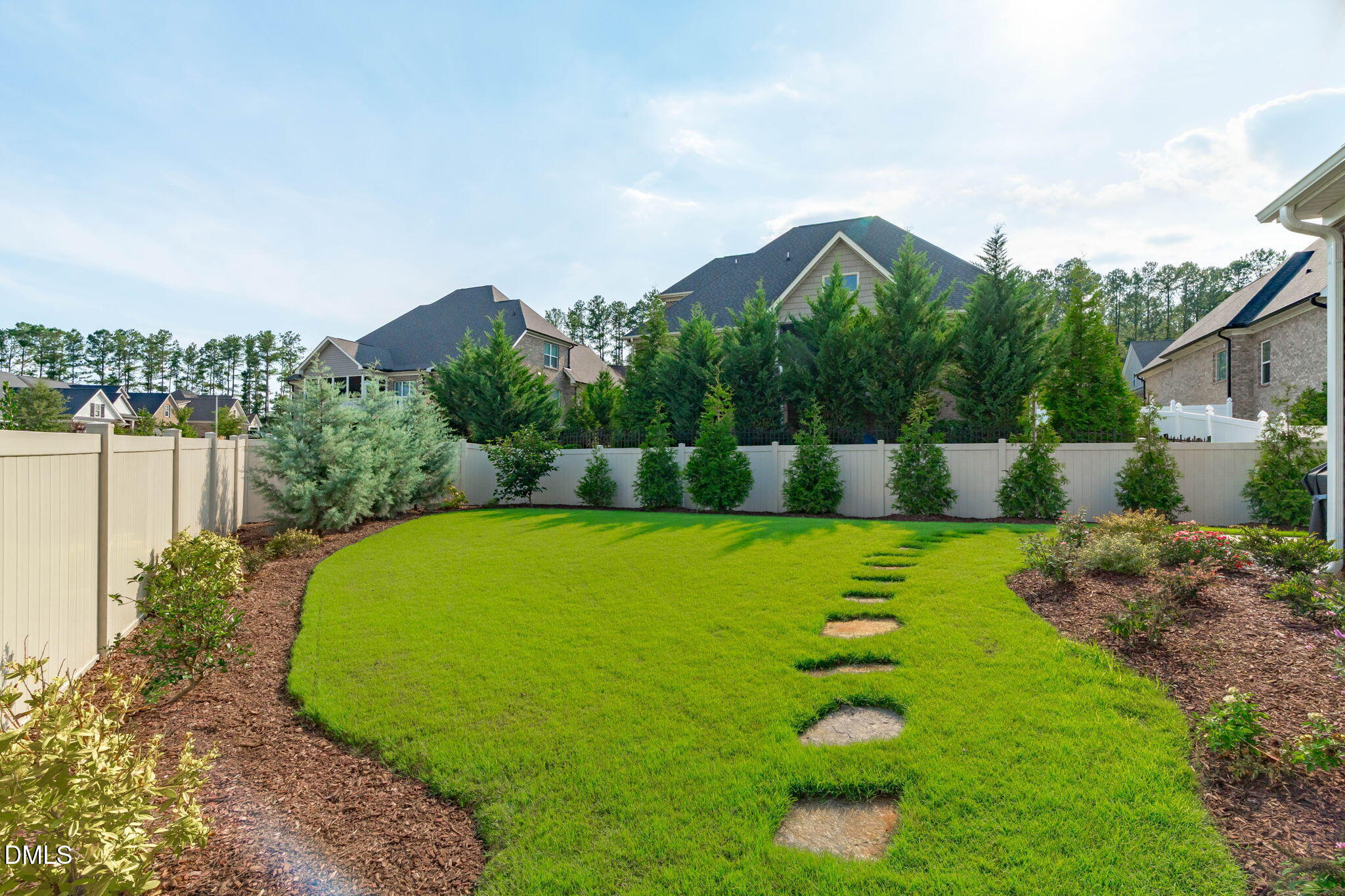 248 Valleycruise Circle