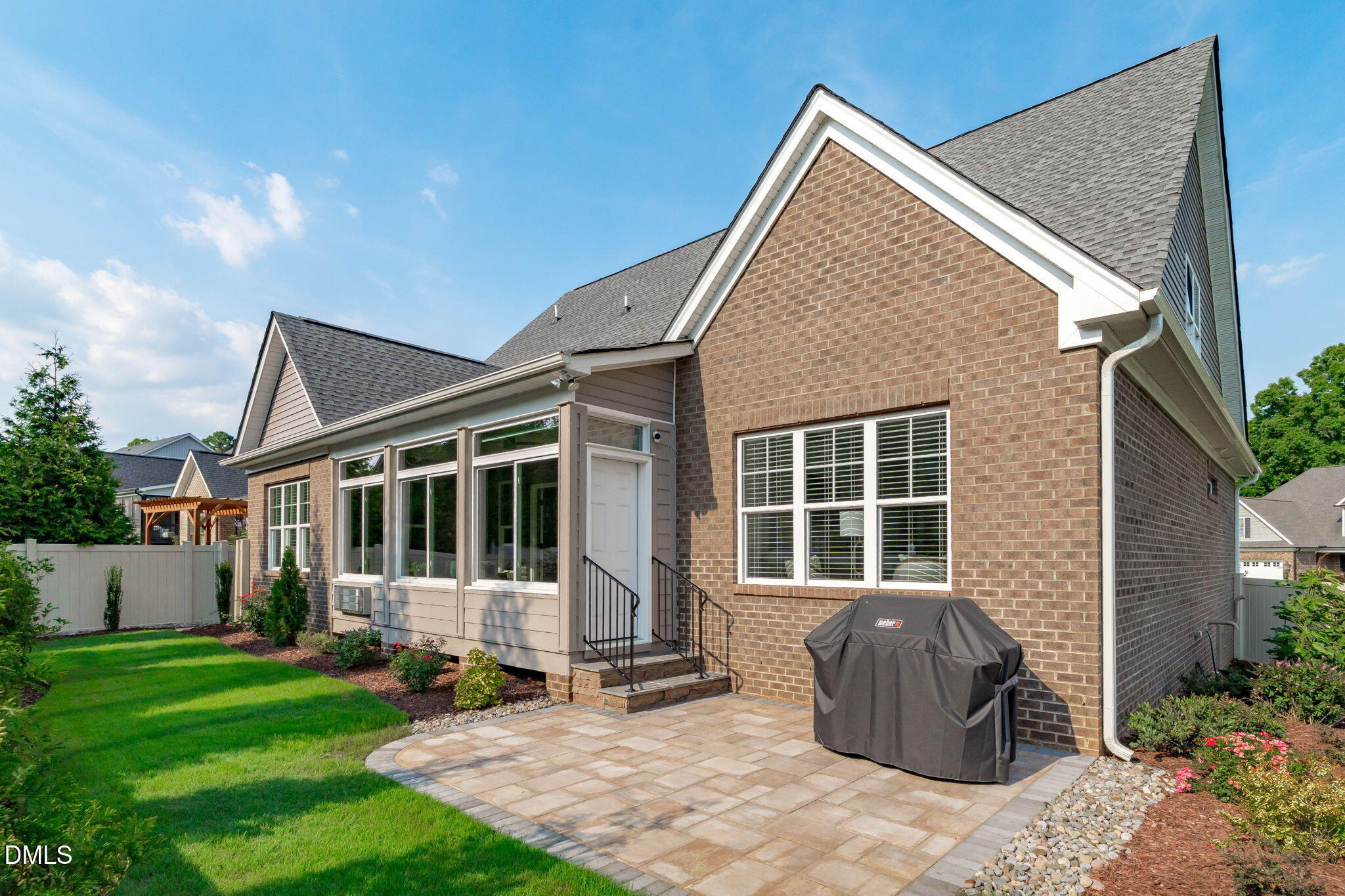 248 Valleycruise Circle