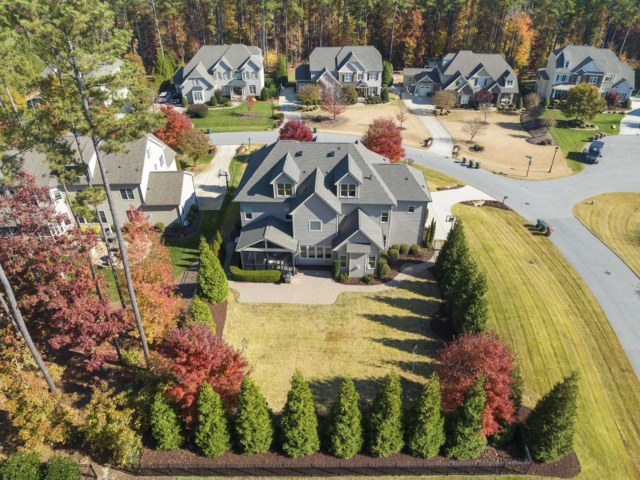 6858 Palaver Lane