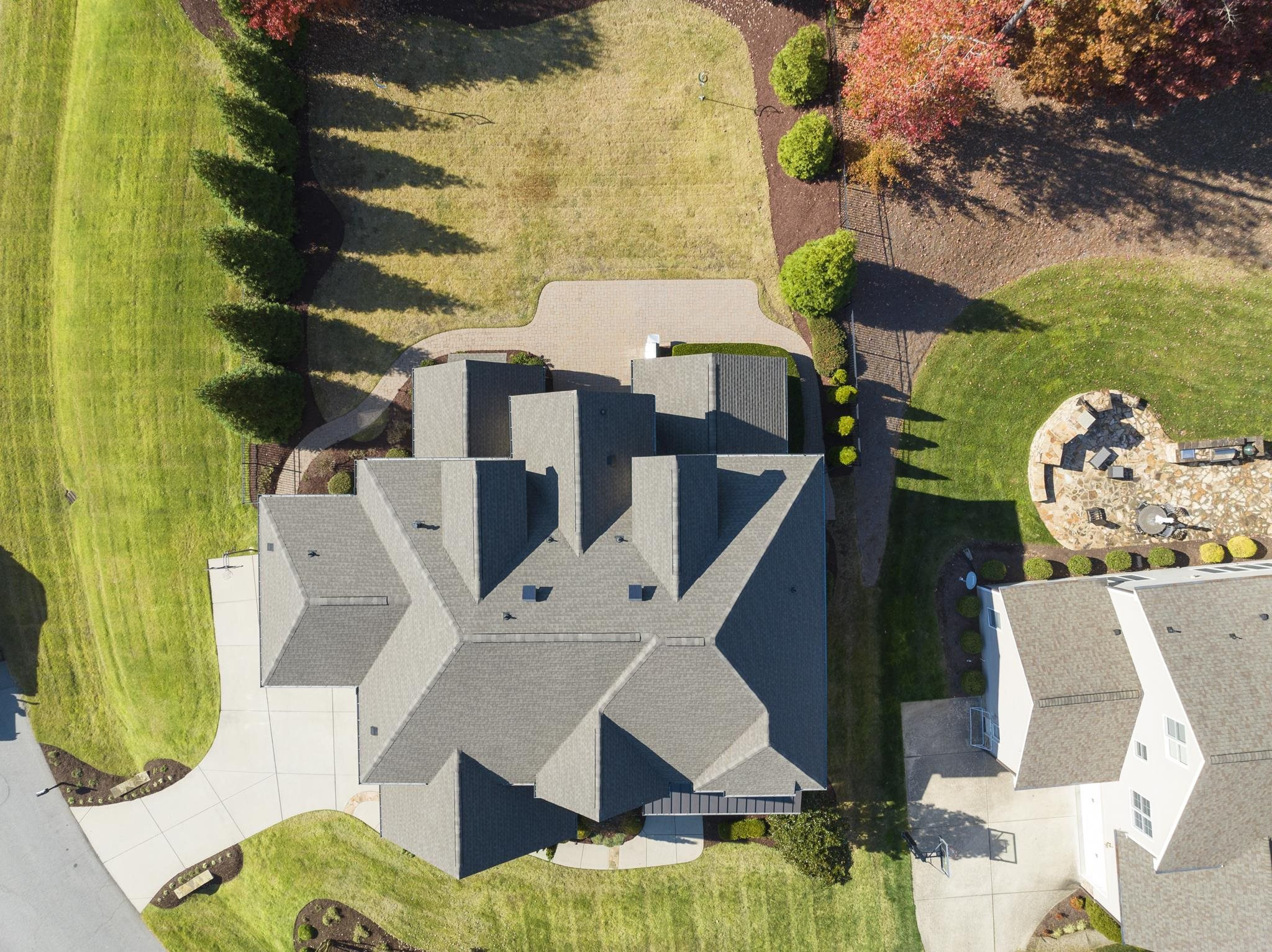 6858 Palaver Lane