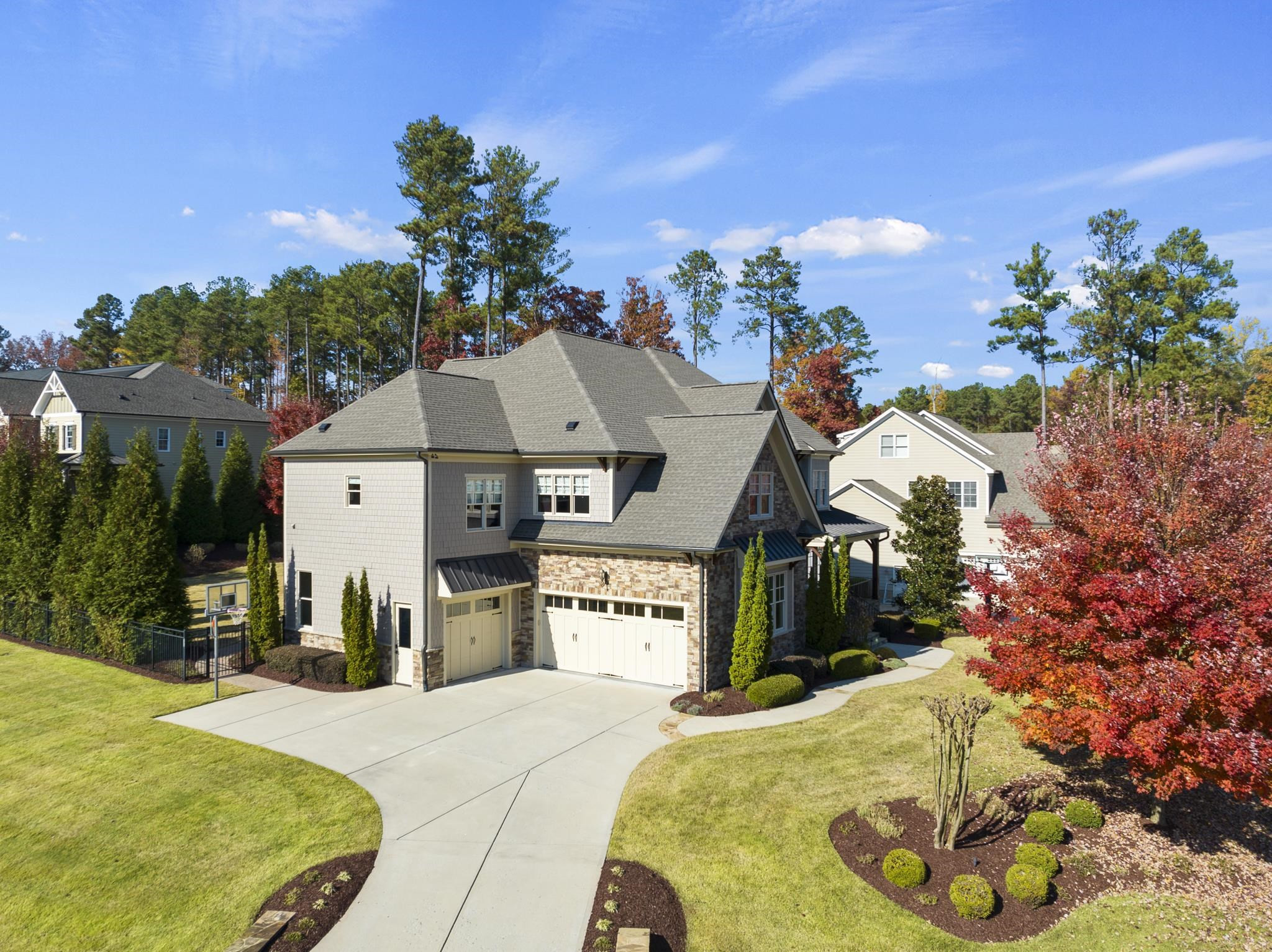 6858 Palaver Lane