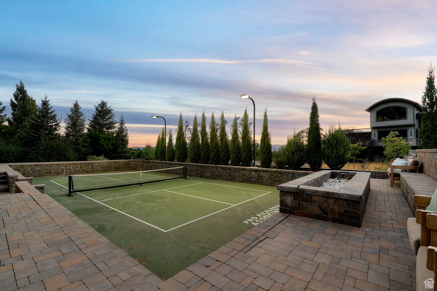 3635 E GRANITE BENCH LN