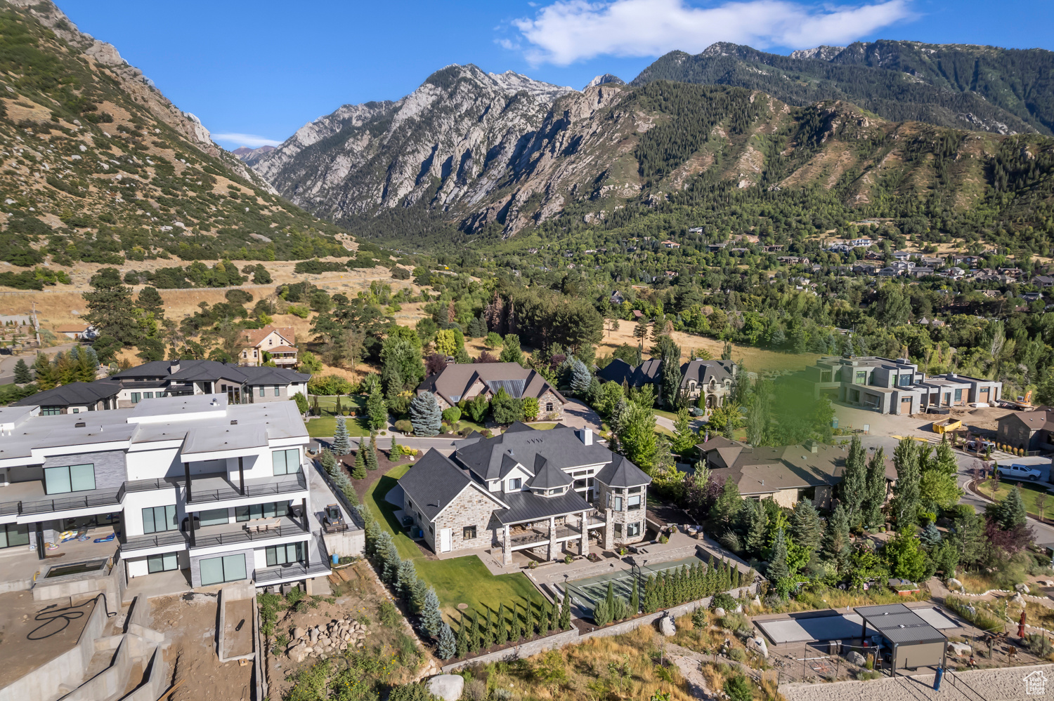 3635 E GRANITE BENCH LN