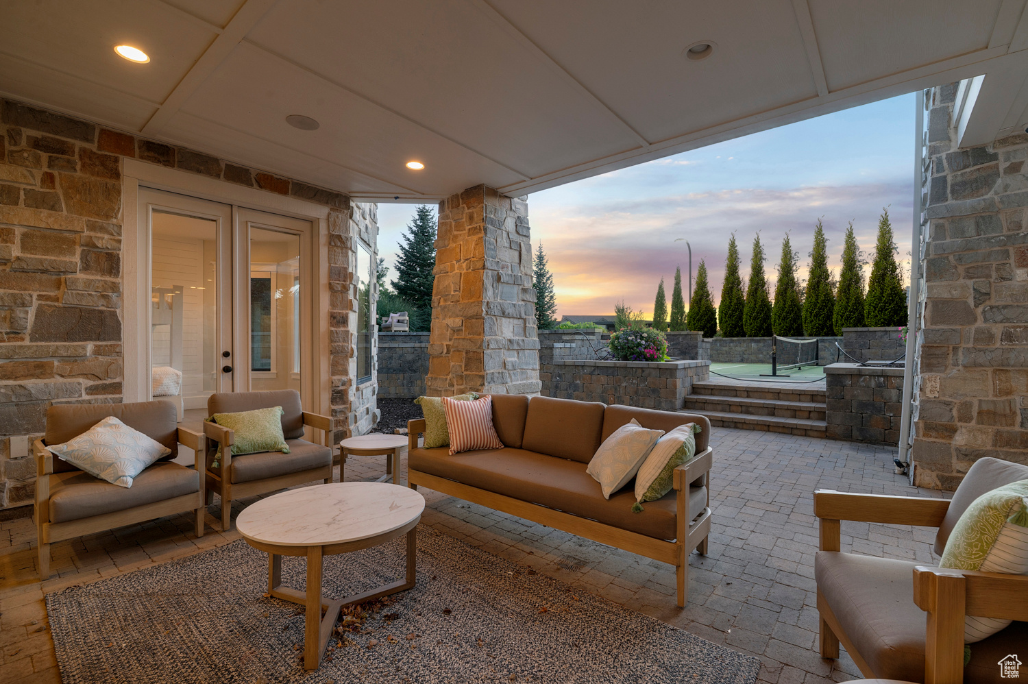 3635 E GRANITE BENCH LN