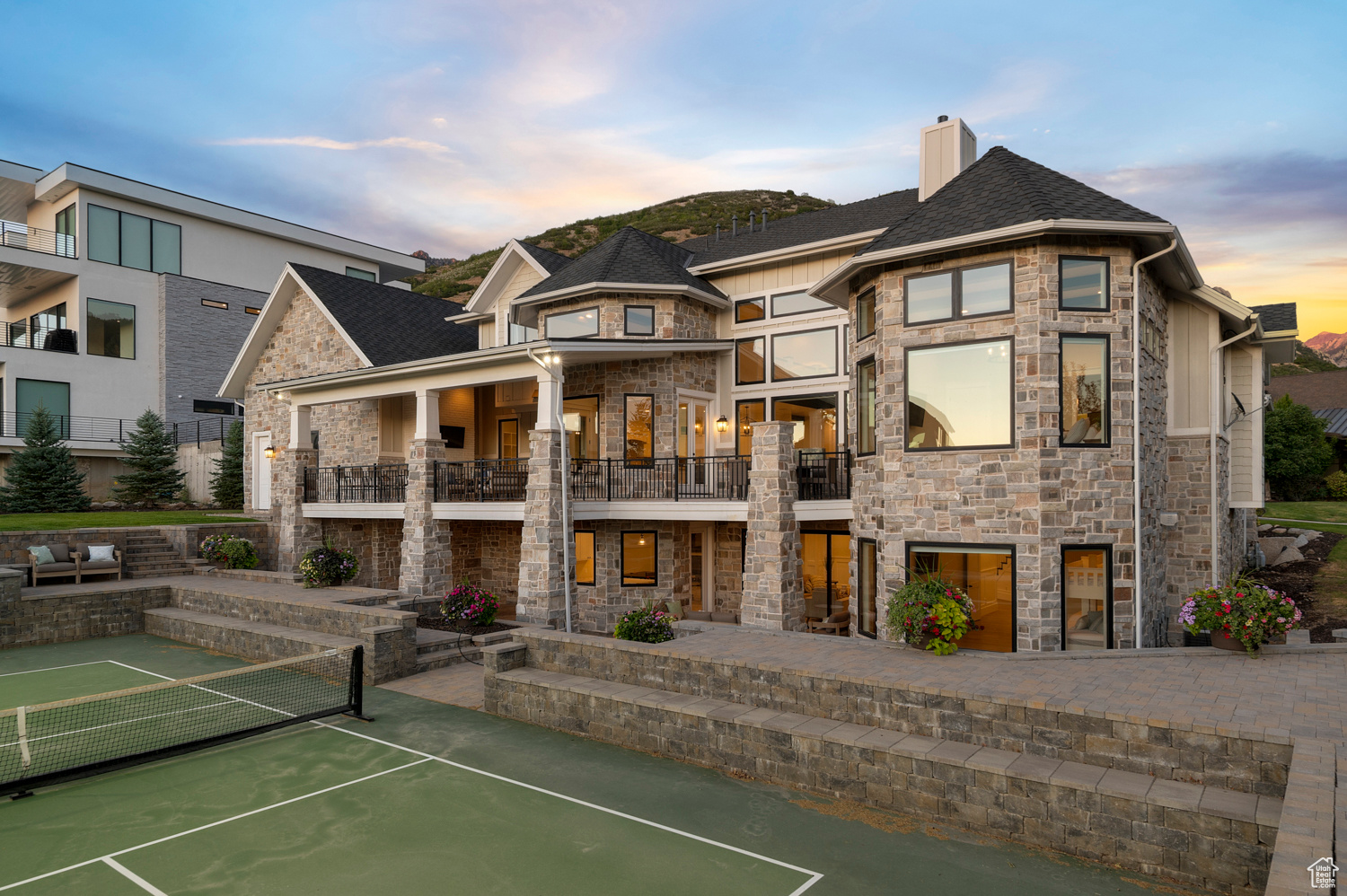 3635 E GRANITE BENCH LN