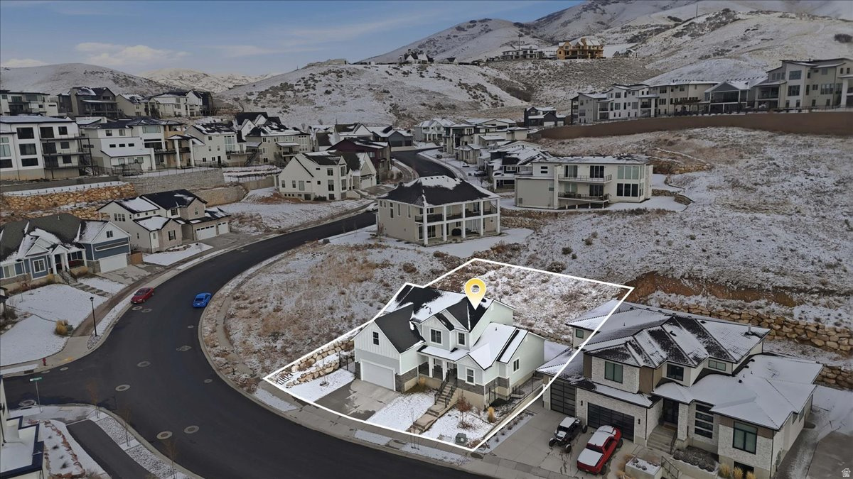 4452 N SUMMER VIEW DR #216