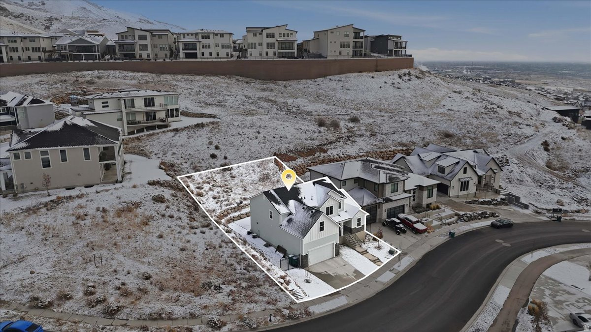 4452 N SUMMER VIEW DR #216