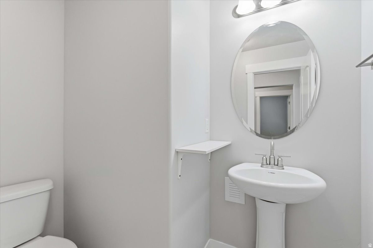 4452 N SUMMER VIEW DR #216