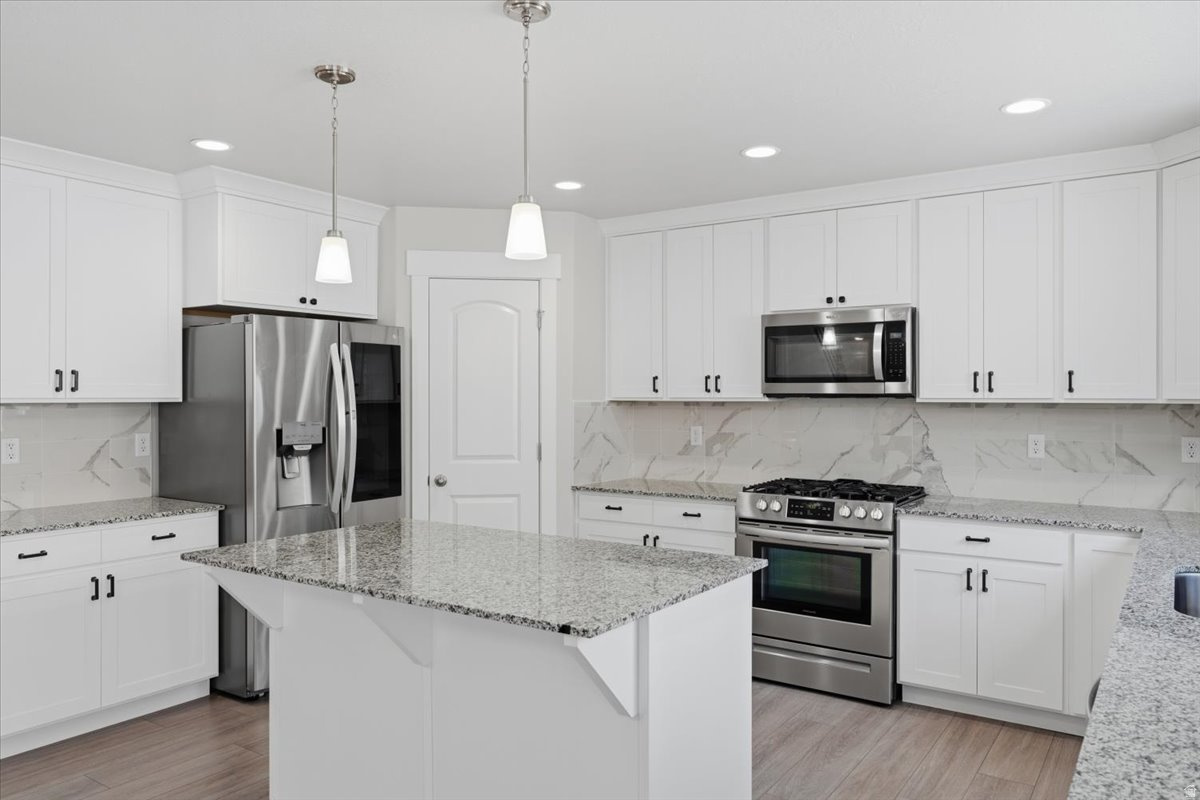 4452 N SUMMER VIEW DR #216