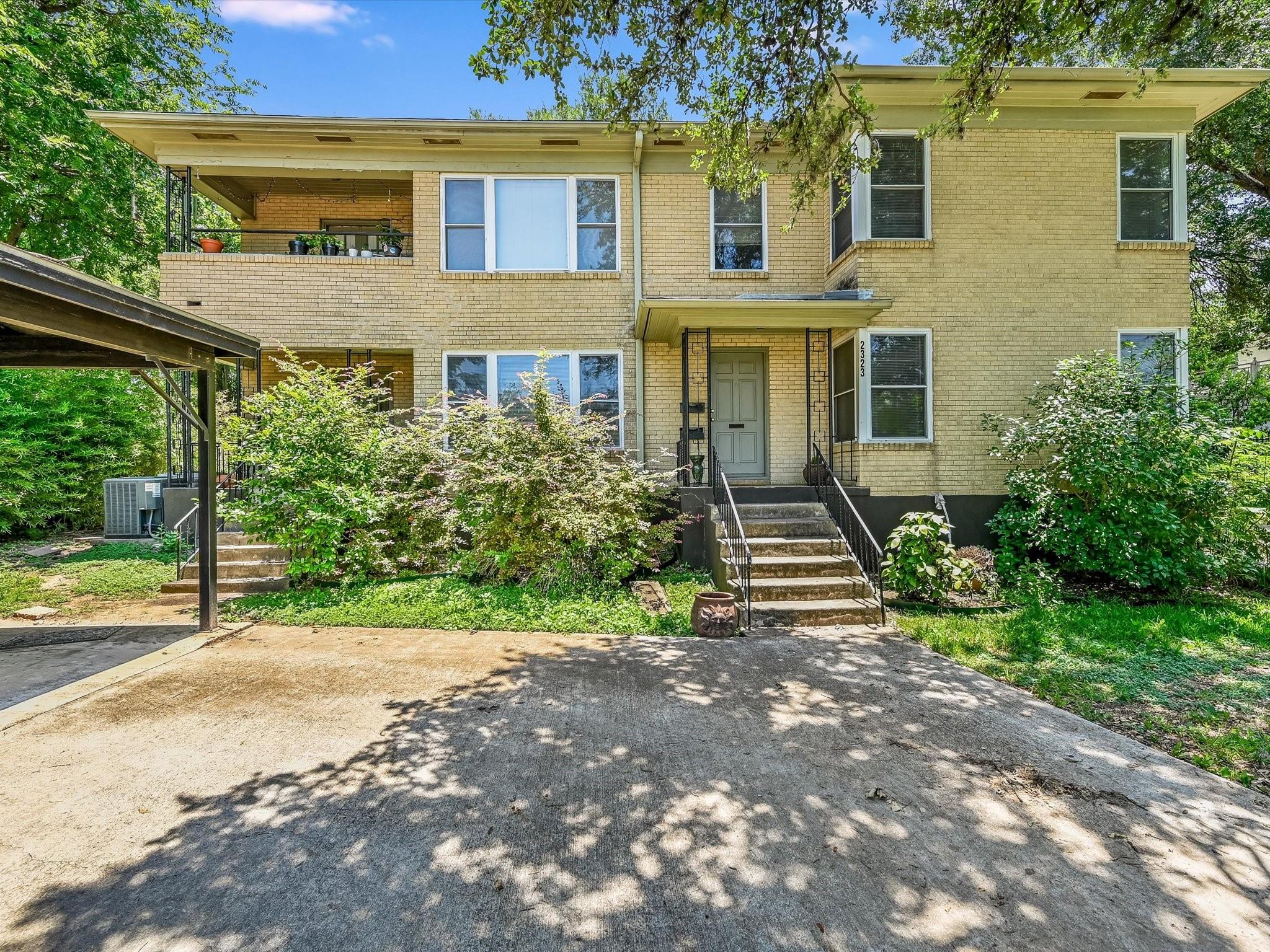 2323 Hartford RD