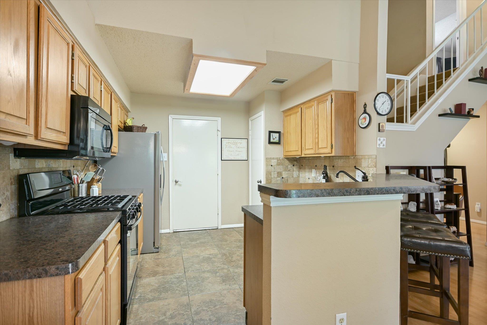 8105 Washita DR
