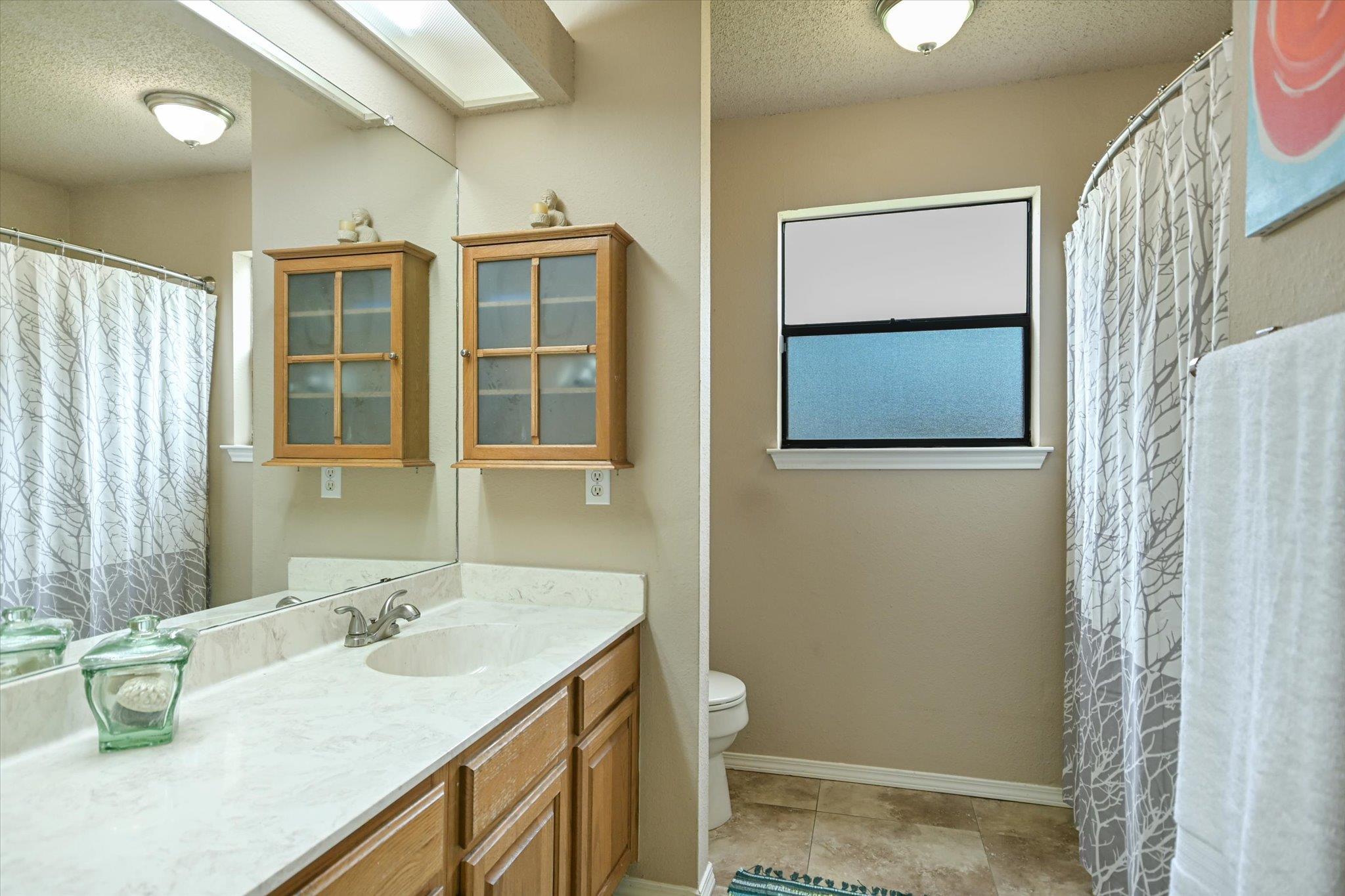 8105 Washita DR
