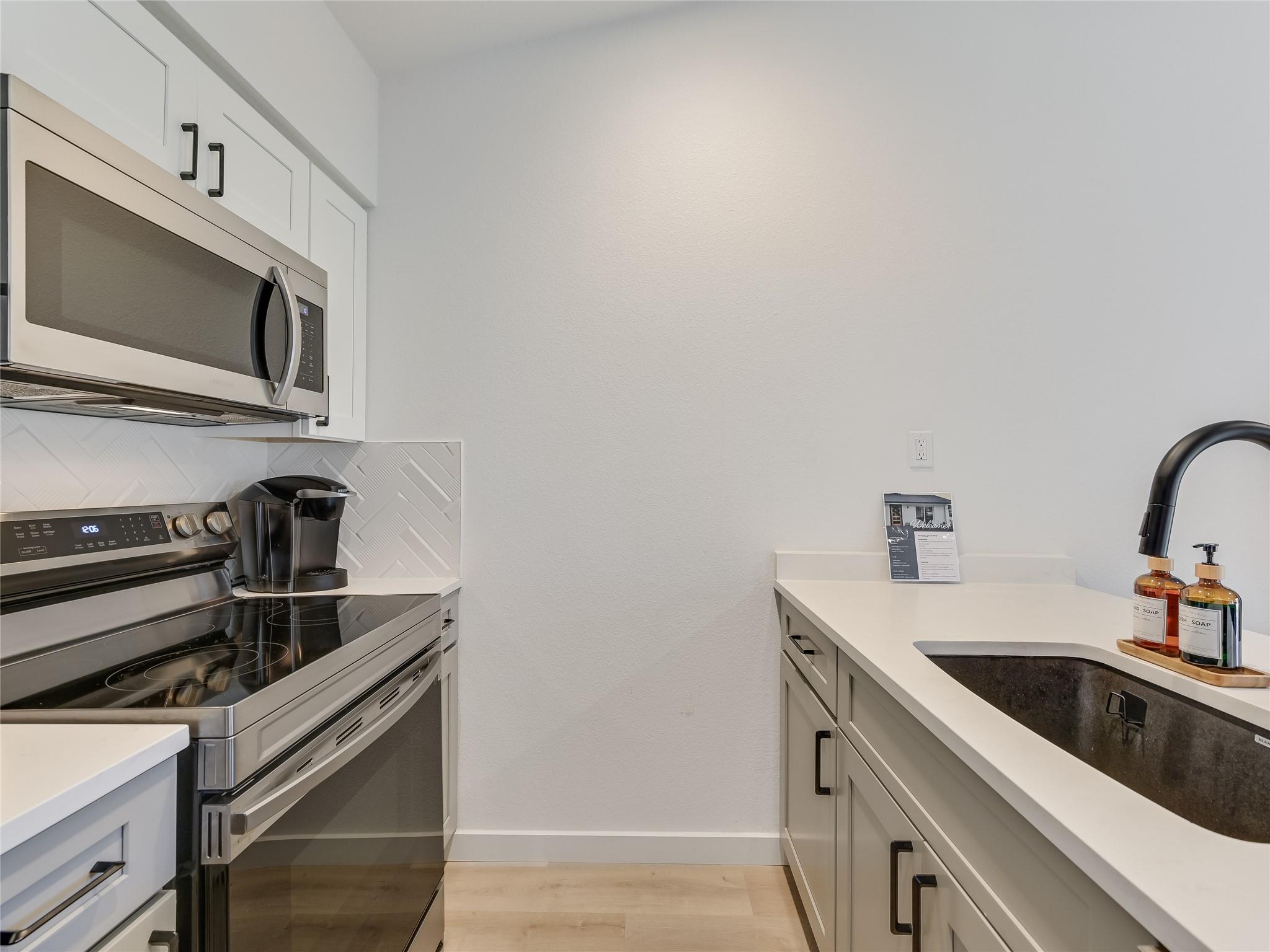 1219 Hollow Creek DR # 1