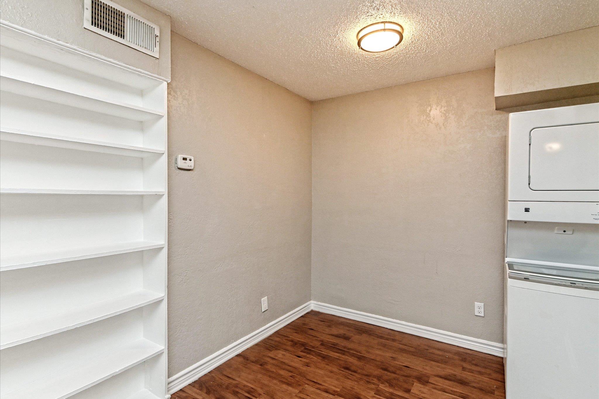 2401 Manor RD # 120