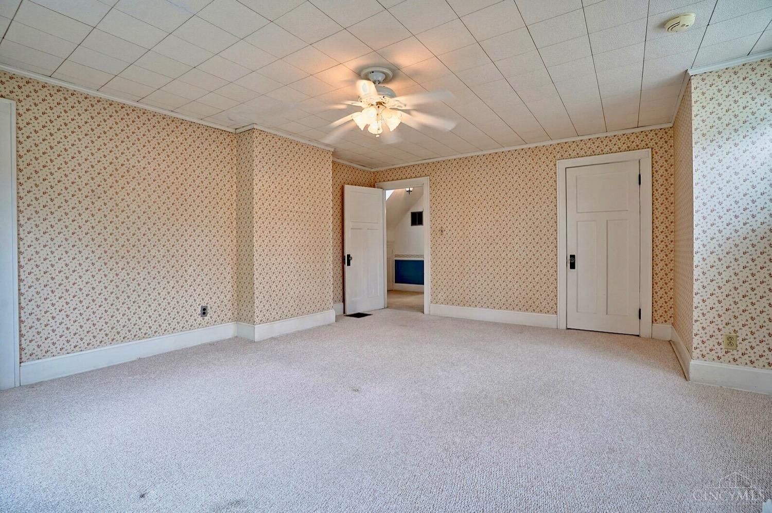 205 E Aberdeen Drive