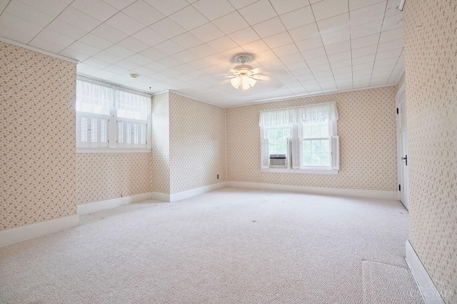 205 E Aberdeen Drive