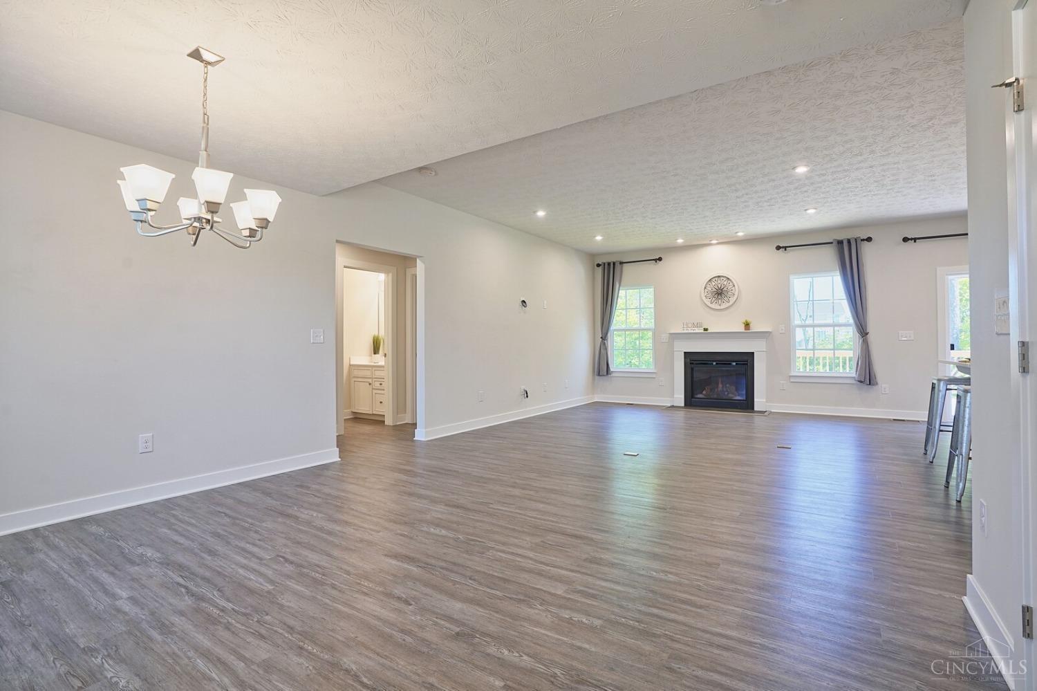 3738 Spencer Way