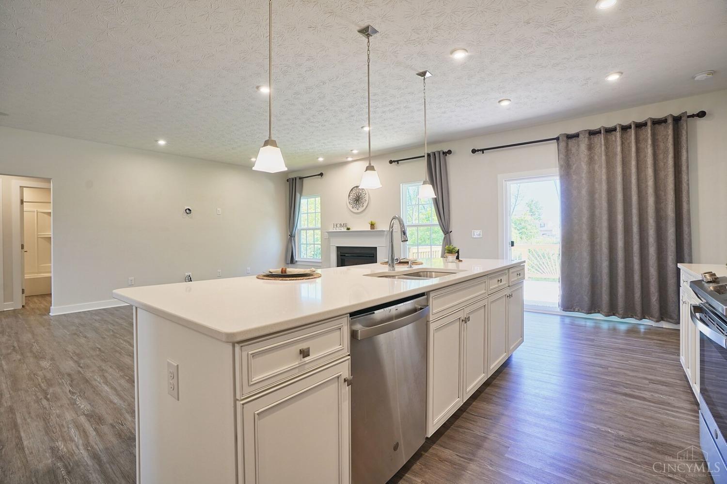 3738 Spencer Way