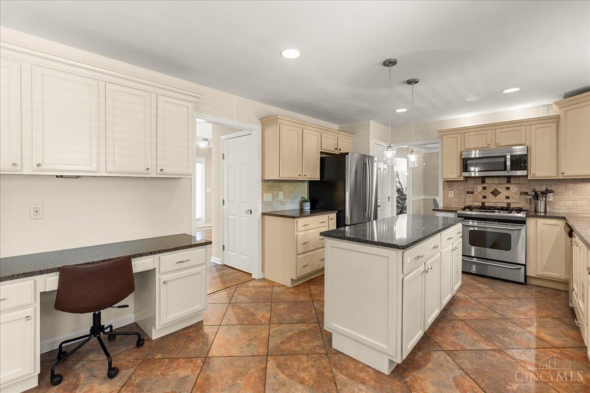 7304 Rolling Meadows Drive