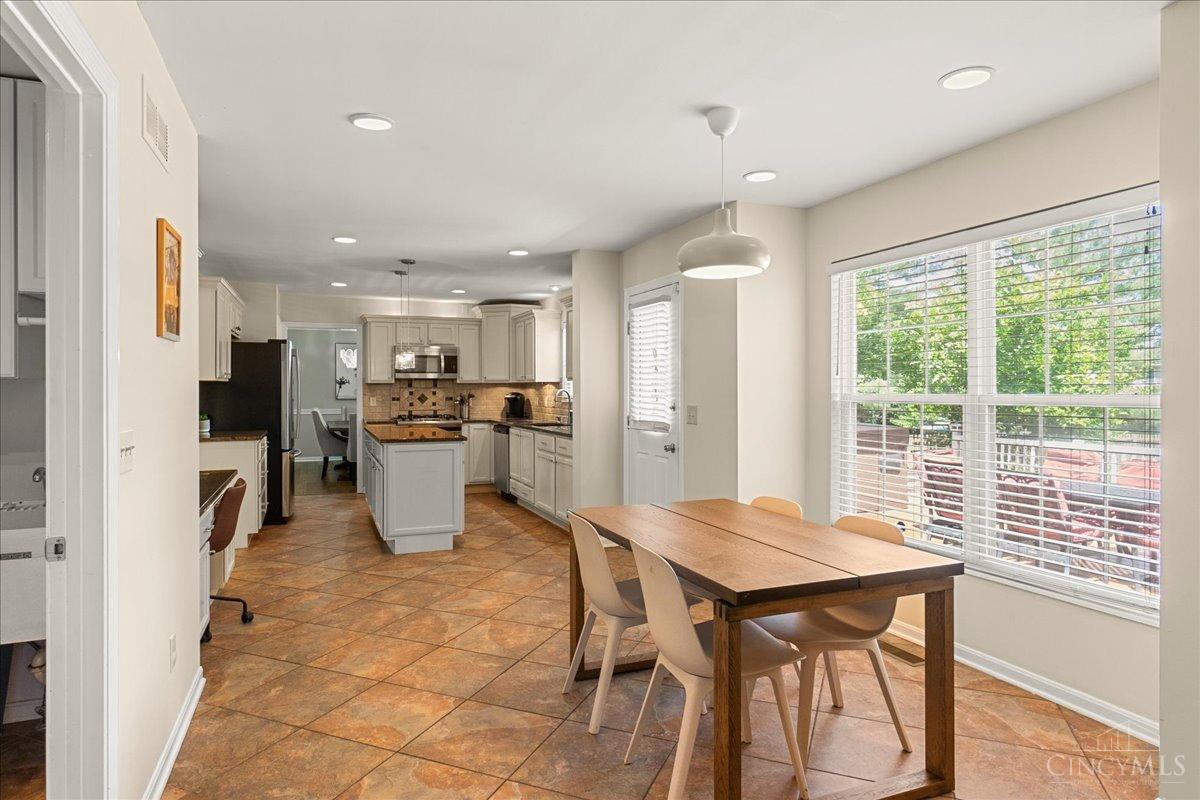 7304 Rolling Meadows Drive