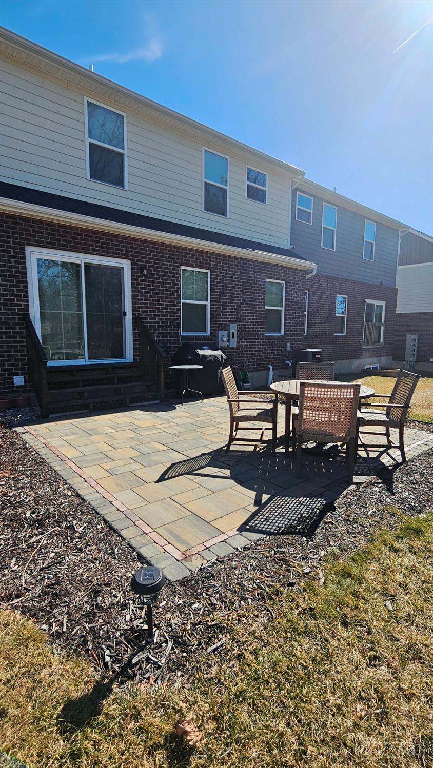 5951 Old Pebble Path