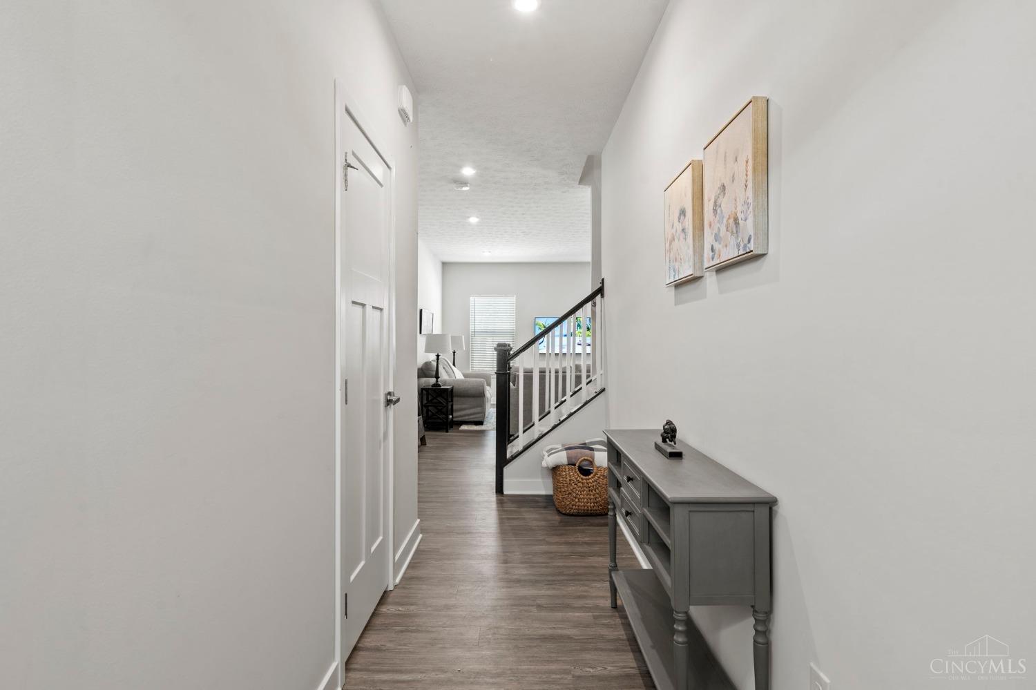 5951 Old Pebble Path