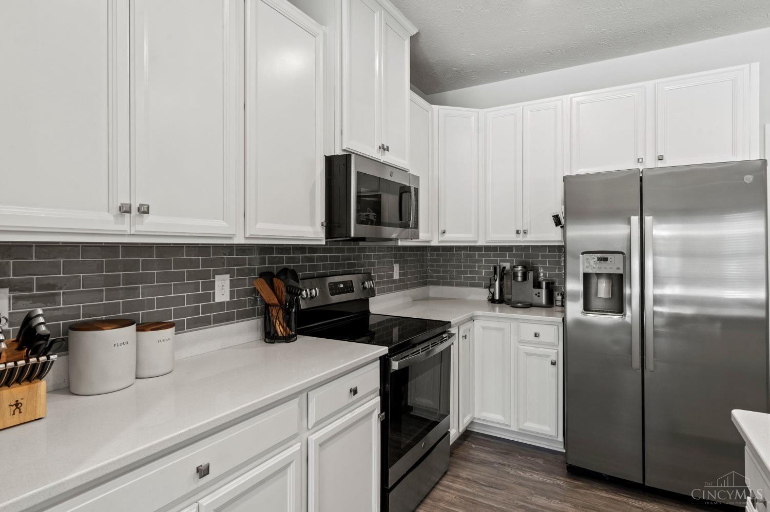 5951 Old Pebble Path