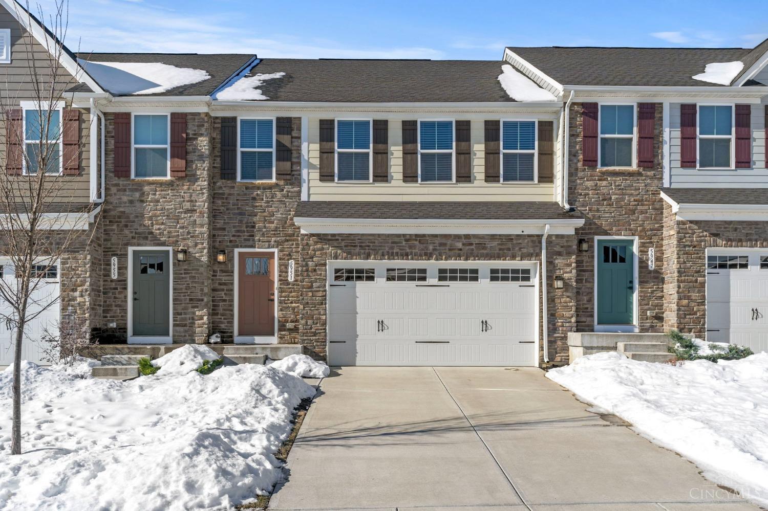 5951 Old Pebble Path