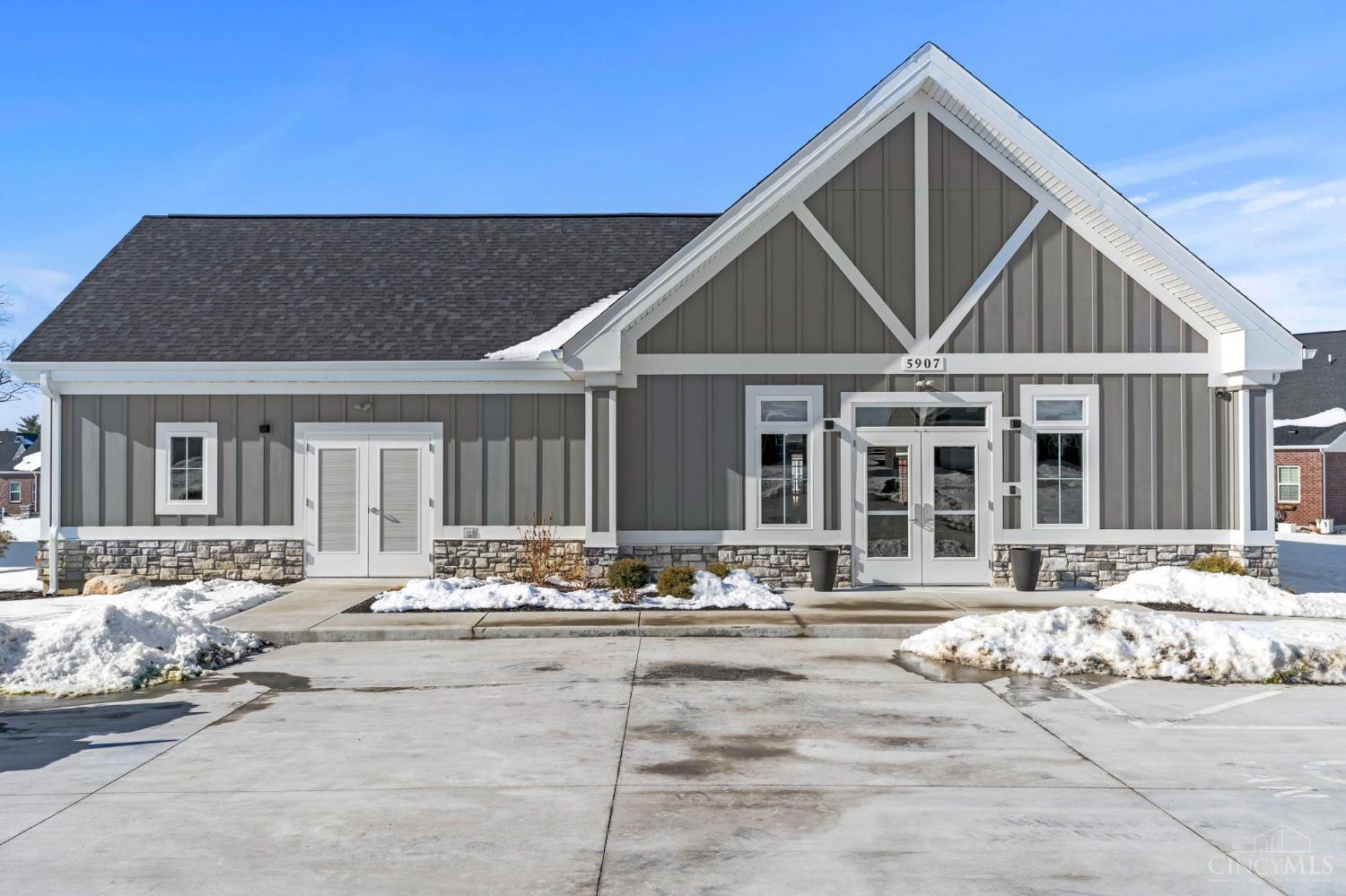 5951 Old Pebble Path