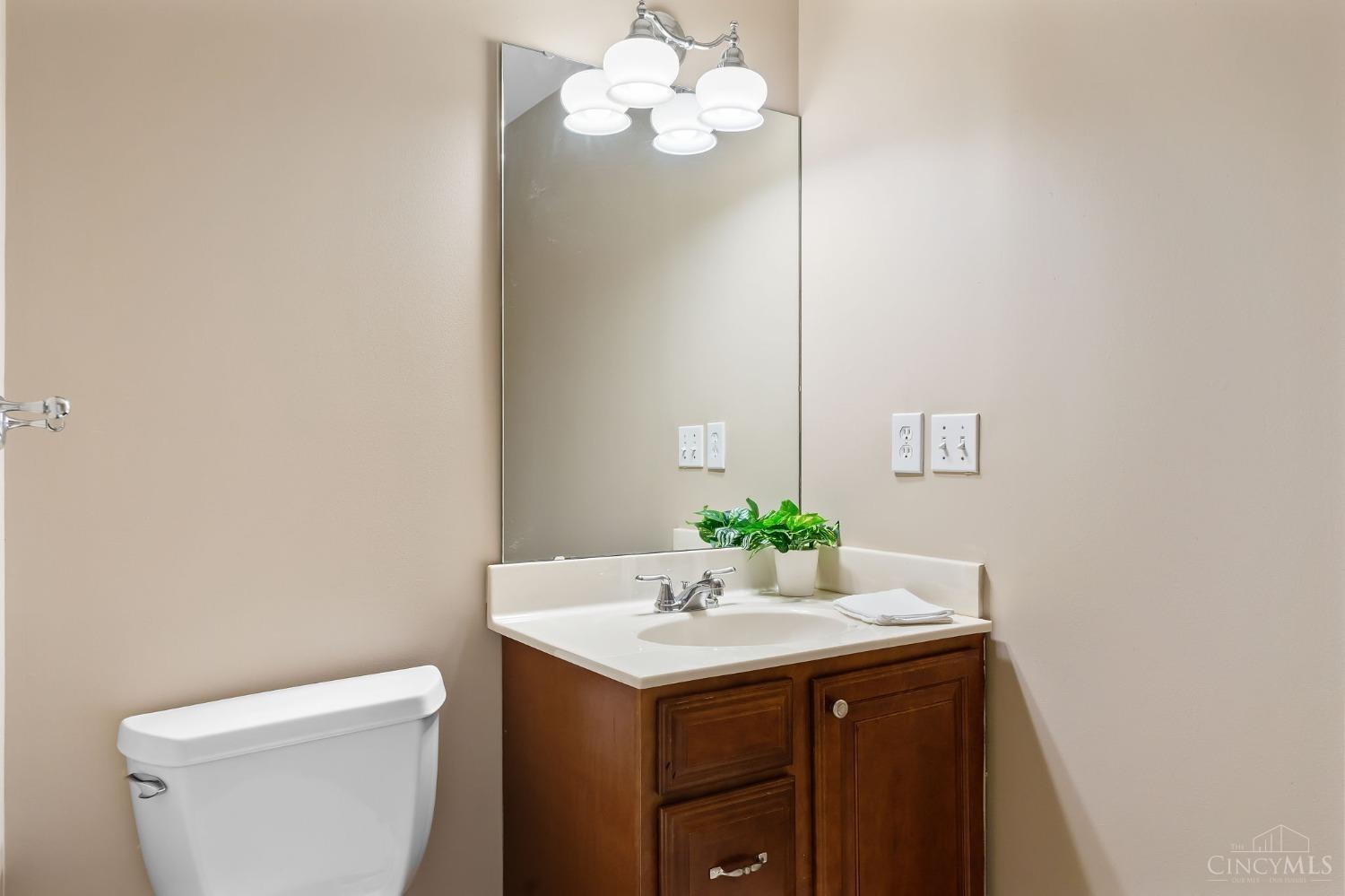 5536 Charleston Woods Drive