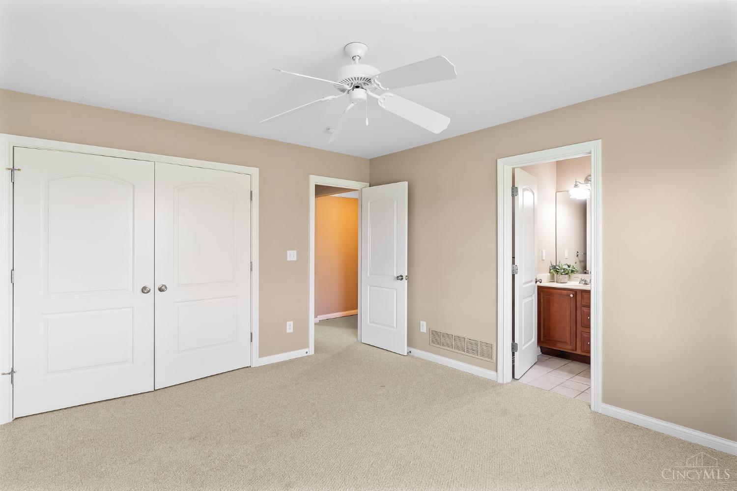 5536 Charleston Woods Drive