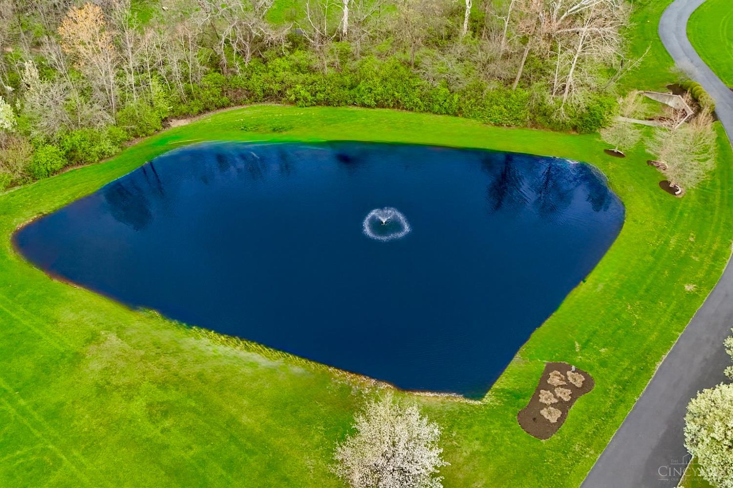 5536 Charleston Woods Drive