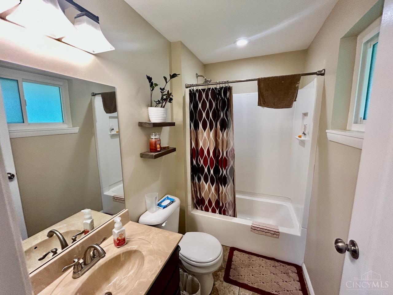 3801 Woodthrush Drive